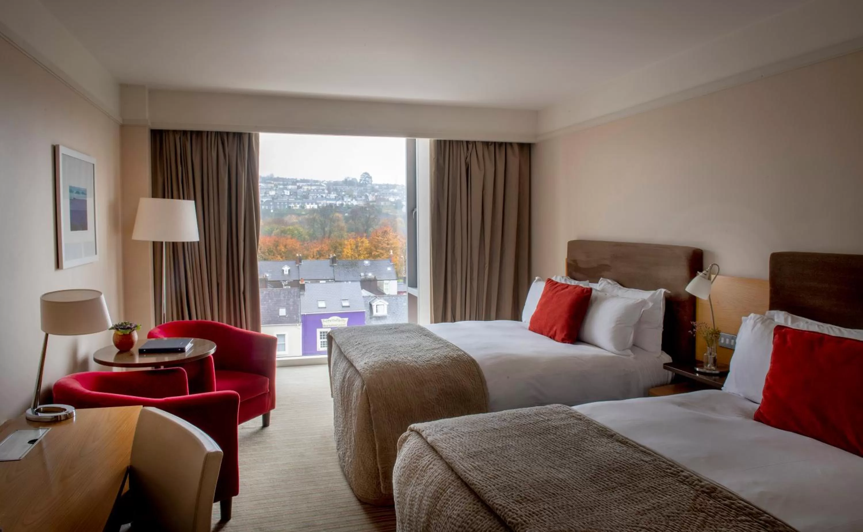 Photo of the whole room, Bed in The River Lee Hotel a member of The Doyle Collection