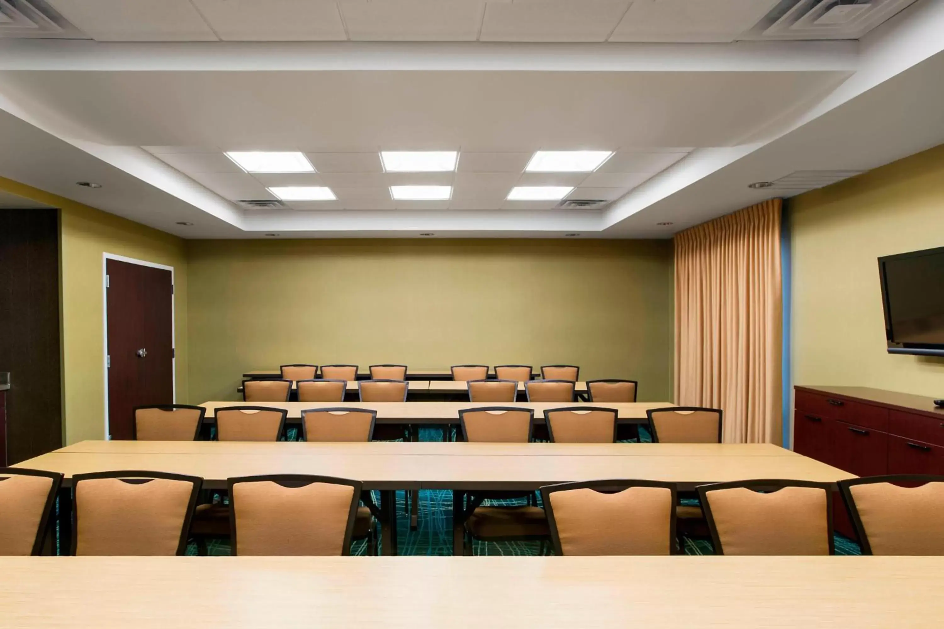 Meeting/conference room in SpringHill Suites by Marriott Omaha East, Council Bluffs, IA