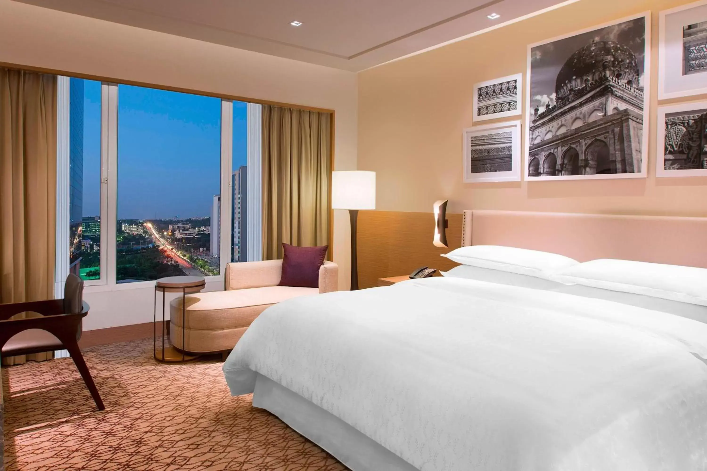 Bedroom in Sheraton Hyderabad Hotel