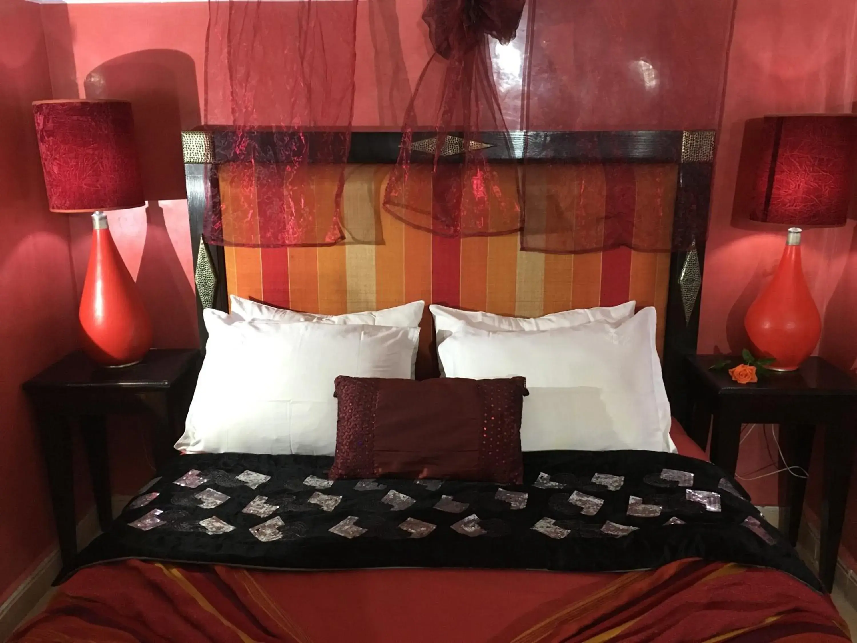 Bed in Riad Eloise
