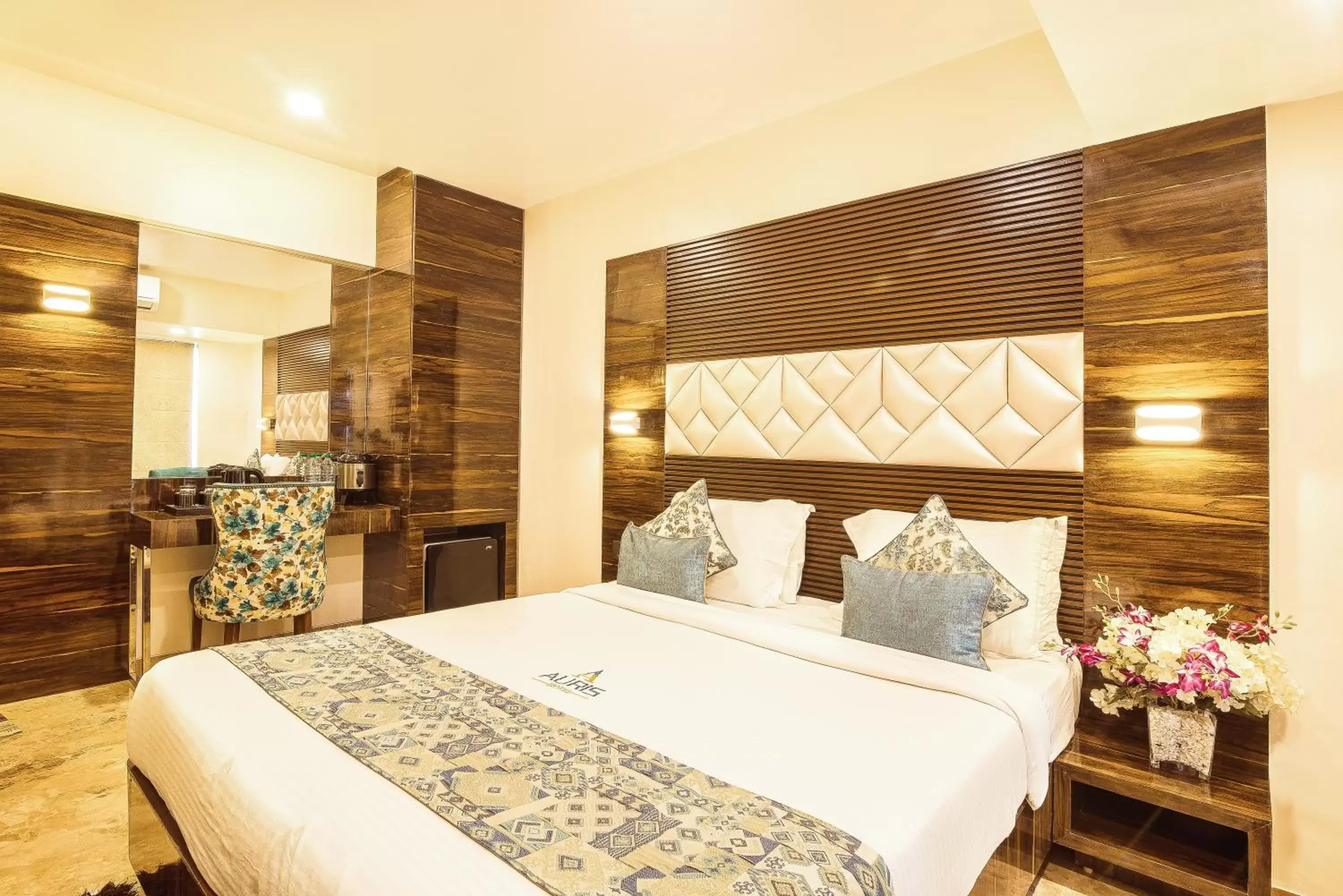 Bedroom, Bed in Hotel Auris & Banquets, Mumbai International Airport Bedroom, Bed in Hotel Auris & Banquets, Mumbai International Airport