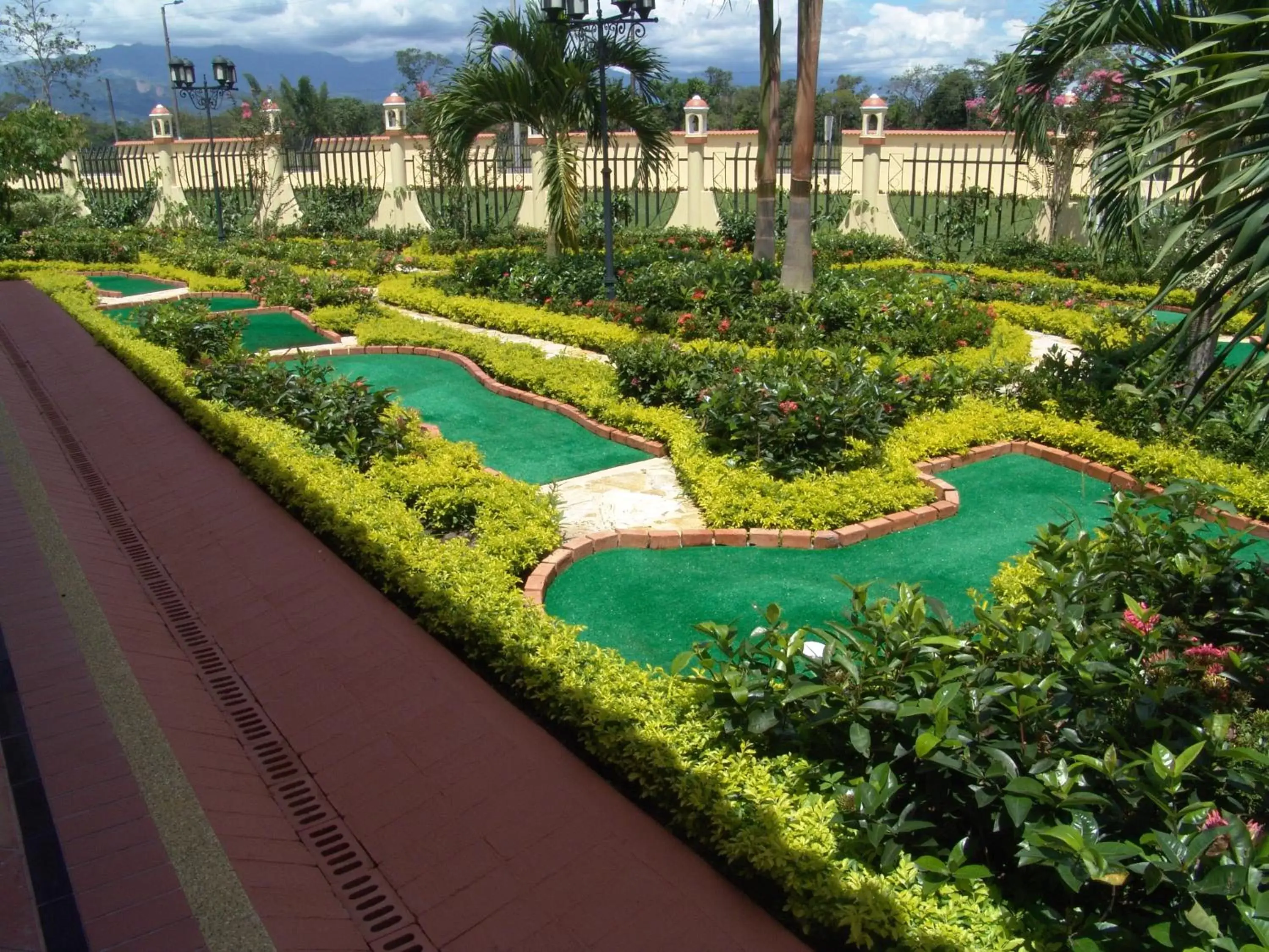Garden, Pool View in El Campanario Hotel Campestre by Tequendama
