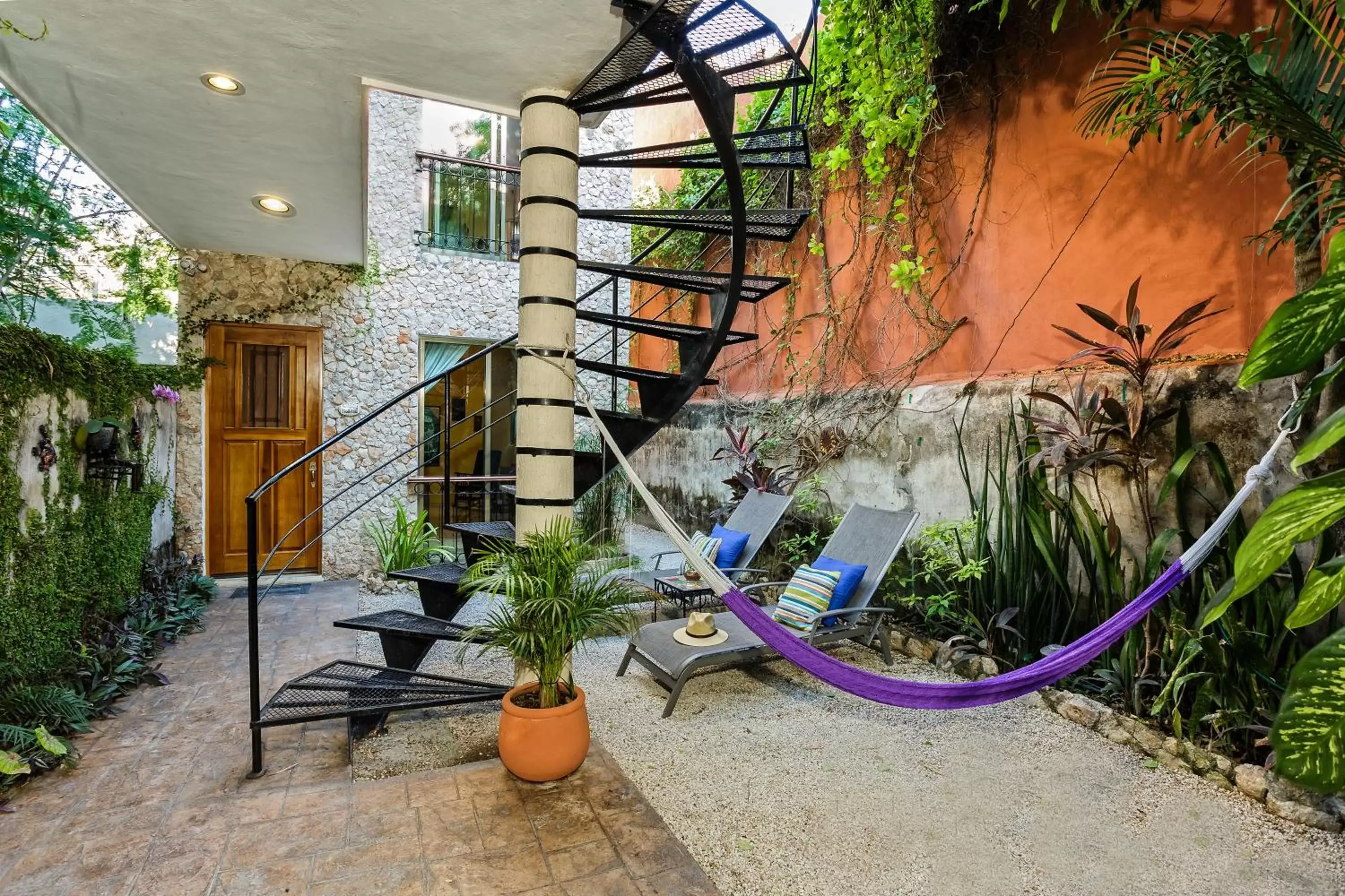 Patio in Casa Del Maya Bed & Breakfast