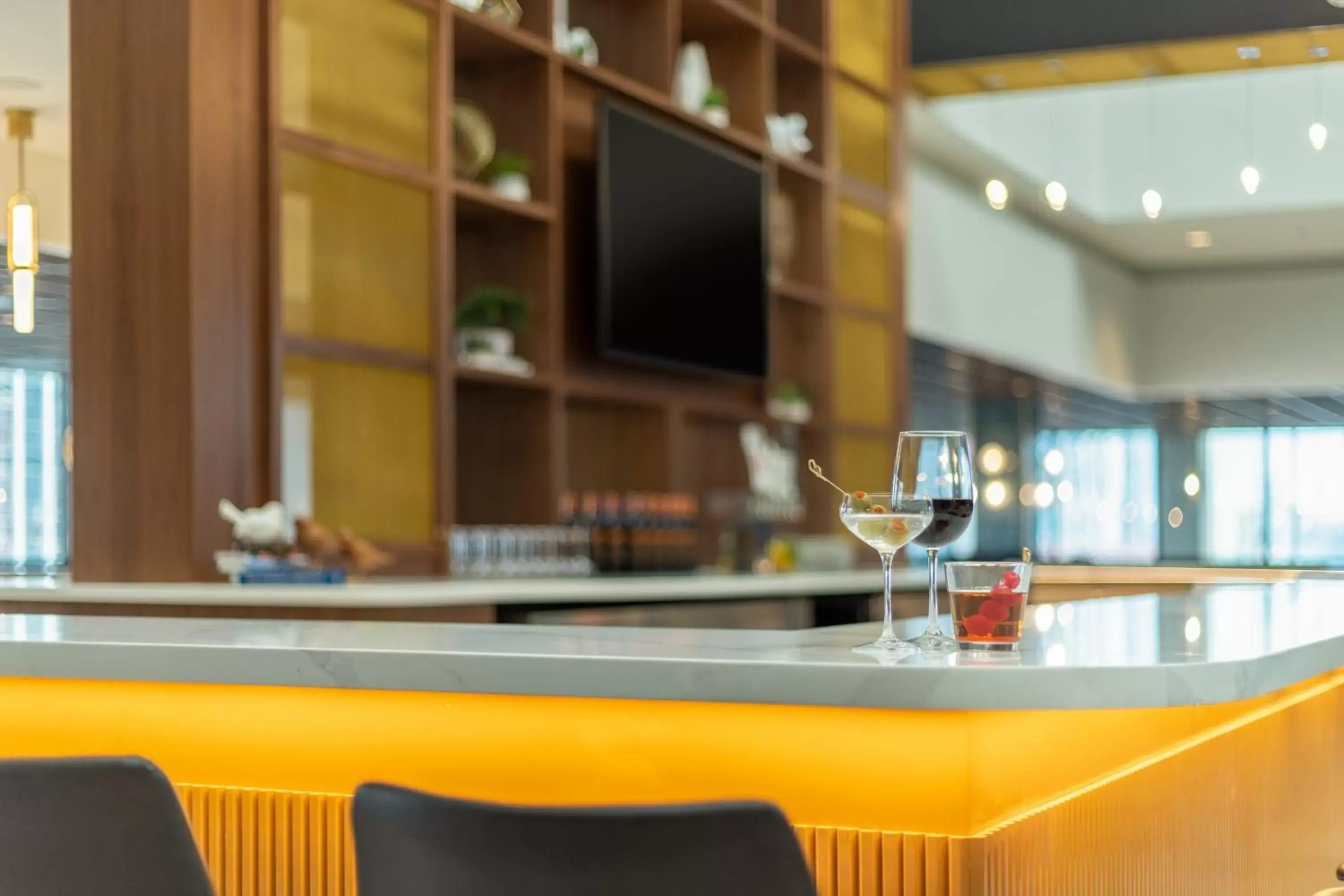 Restaurant/places to eat in voco Chicago Downtown - Riverwalk by IHG Restaurant/places to eat in voco Chicago Downtown - Riverwalk by IHG