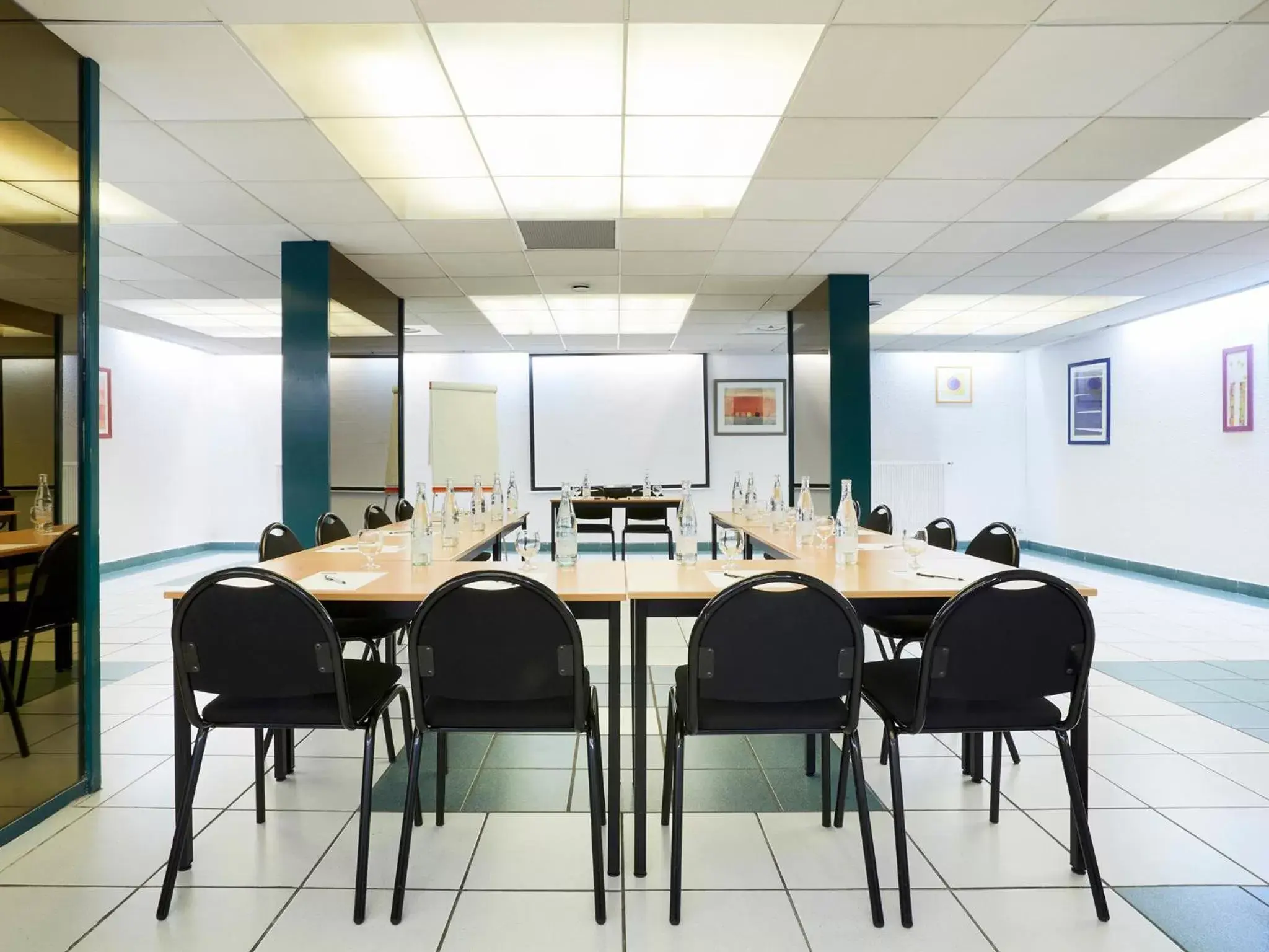 Banquet/Function facilities, Business Area/Conference Room in Kyriad Grenoble Centre