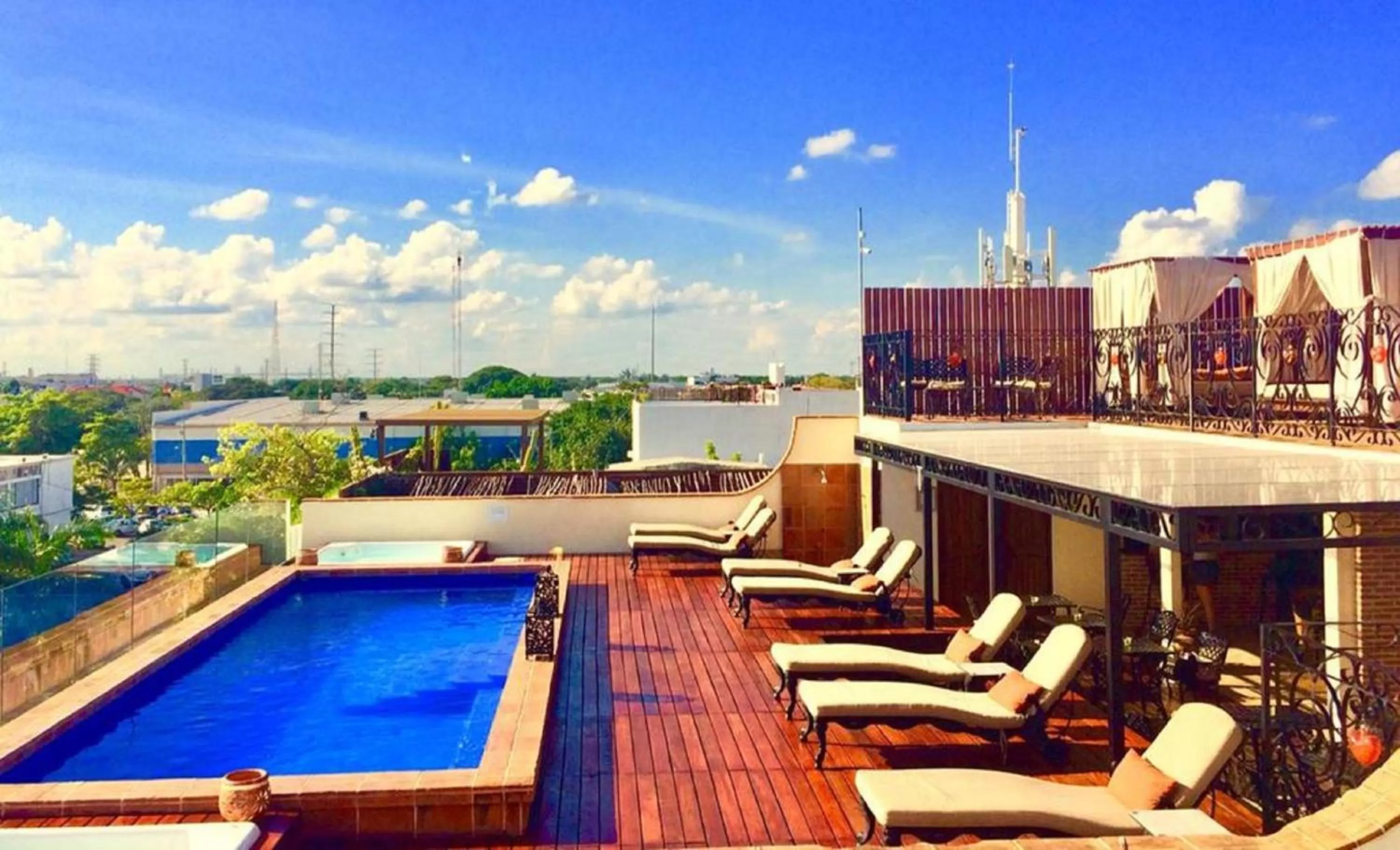 Swimming pool in La Leyenda Boutique Hotel by Bunik