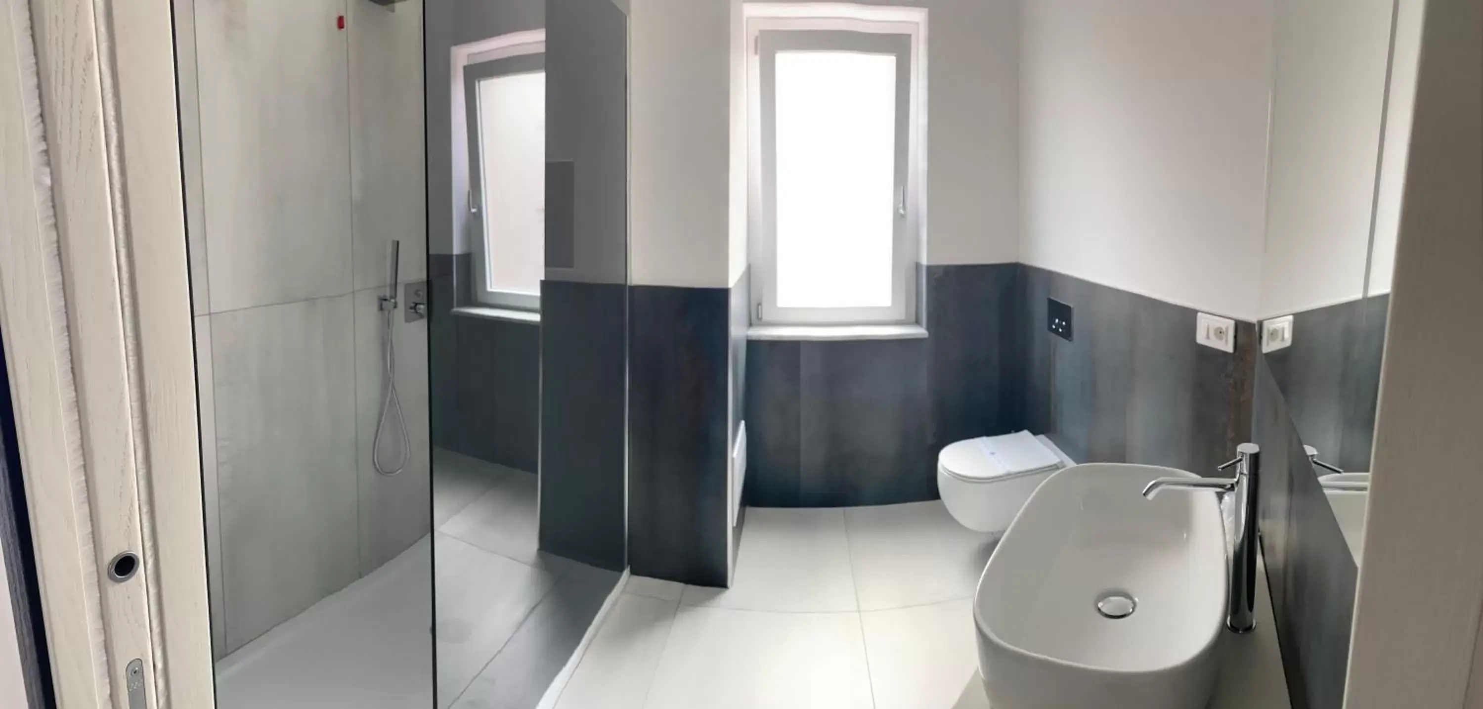 Bathroom in Aether Suites Tropea - Free Parking