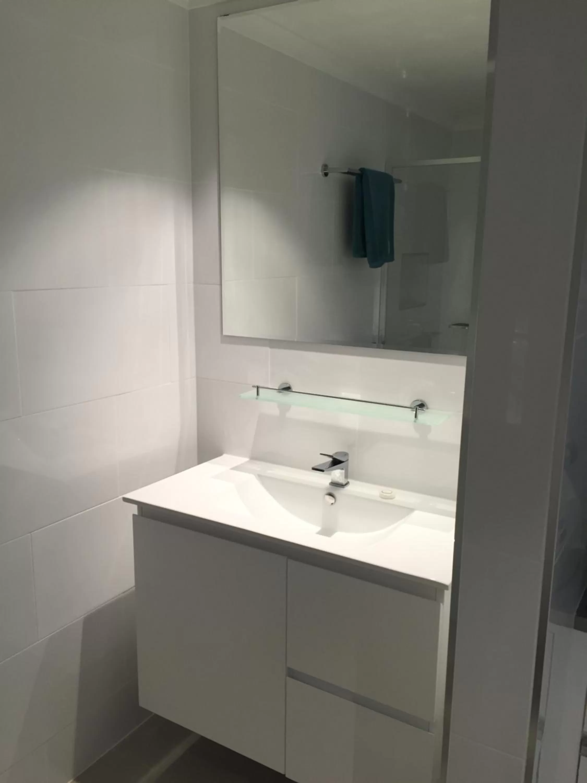 Bathroom in Merimbula Lake Apartments