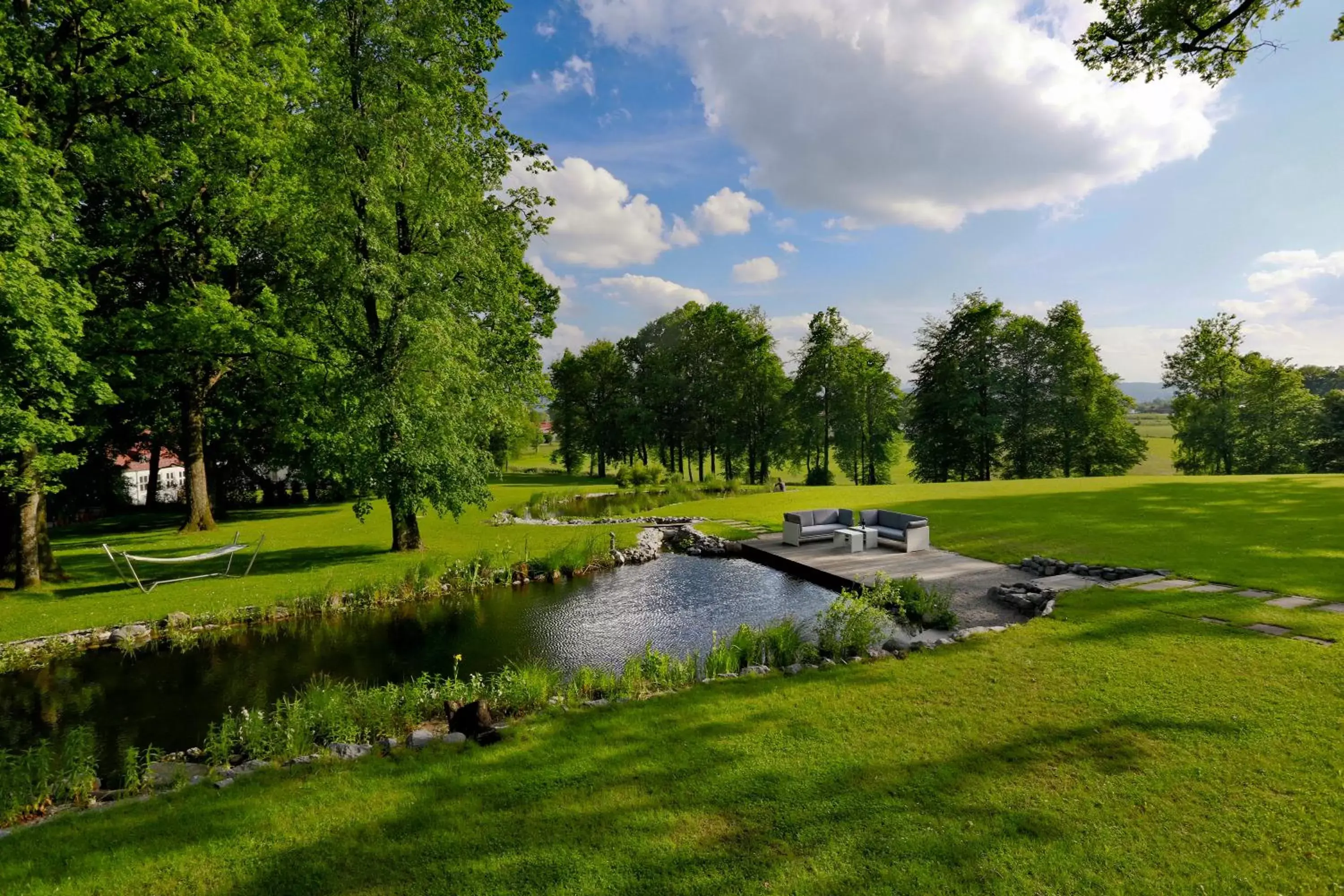 Area and facilities, Garden in B&O Parkhotel