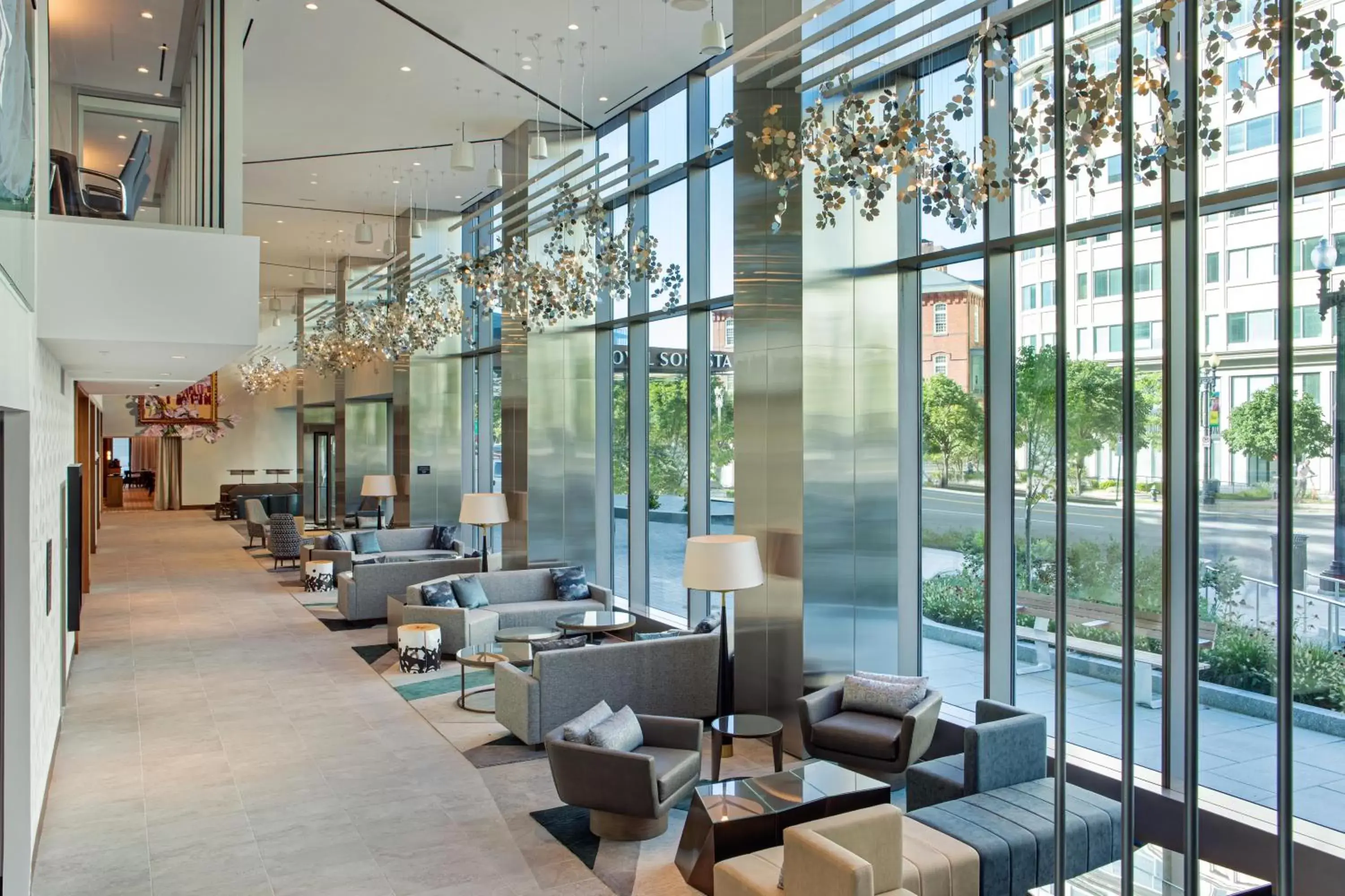 Lobby or reception, Lounge/Bar in The Royal Sonesta Washington DC Capitol Hill