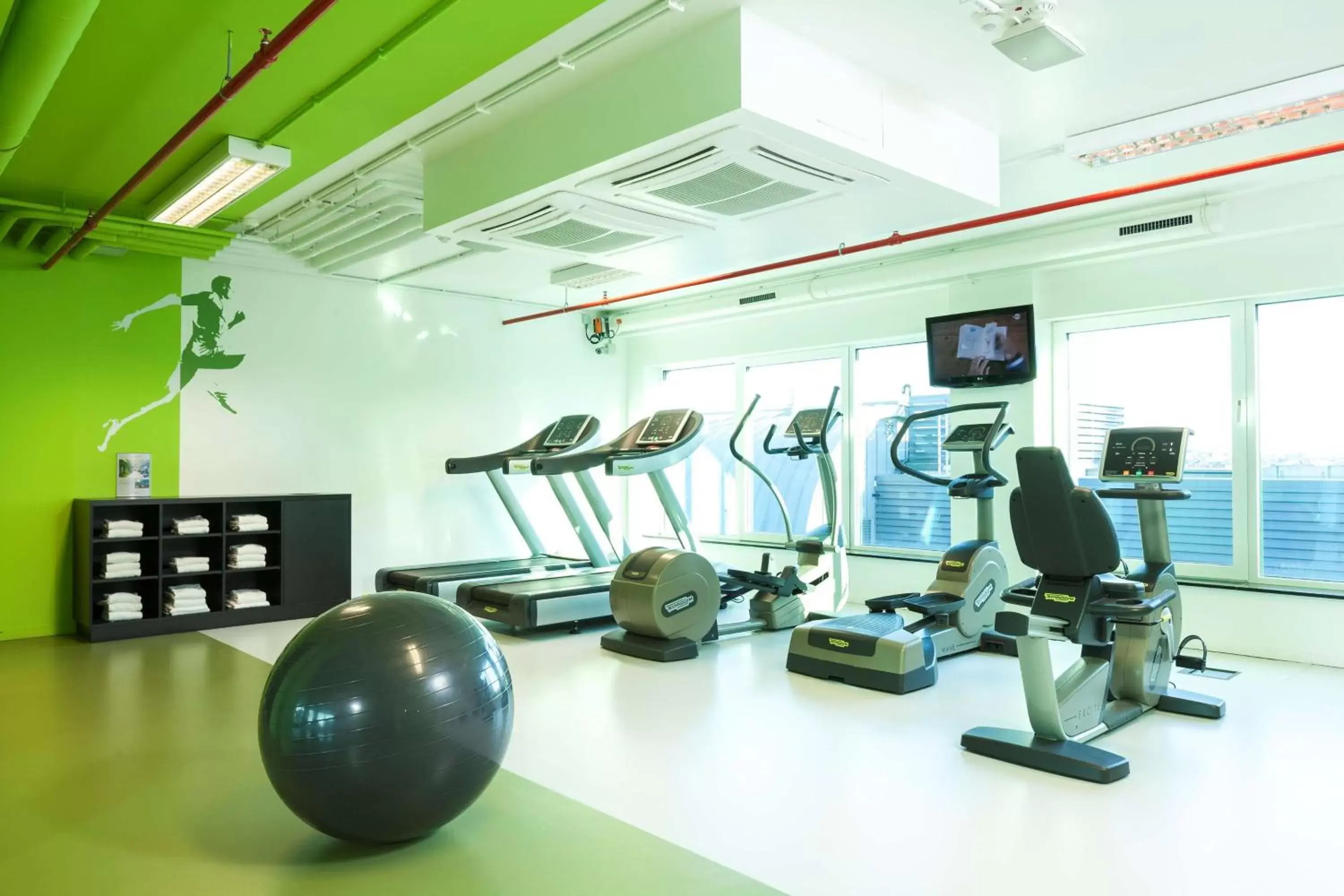 Activities, Fitness Center/Facilities in Hotel Park Inn by Radisson Brussels Midi