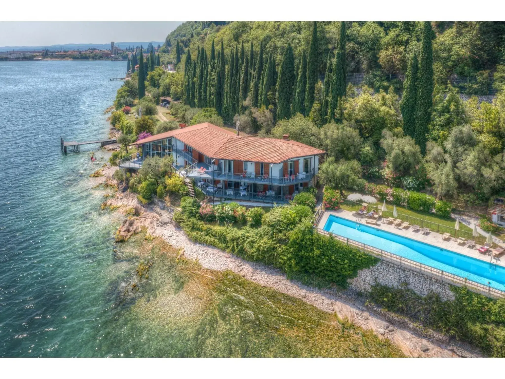 Property building, Bird's-eye View in Villa Cappellina