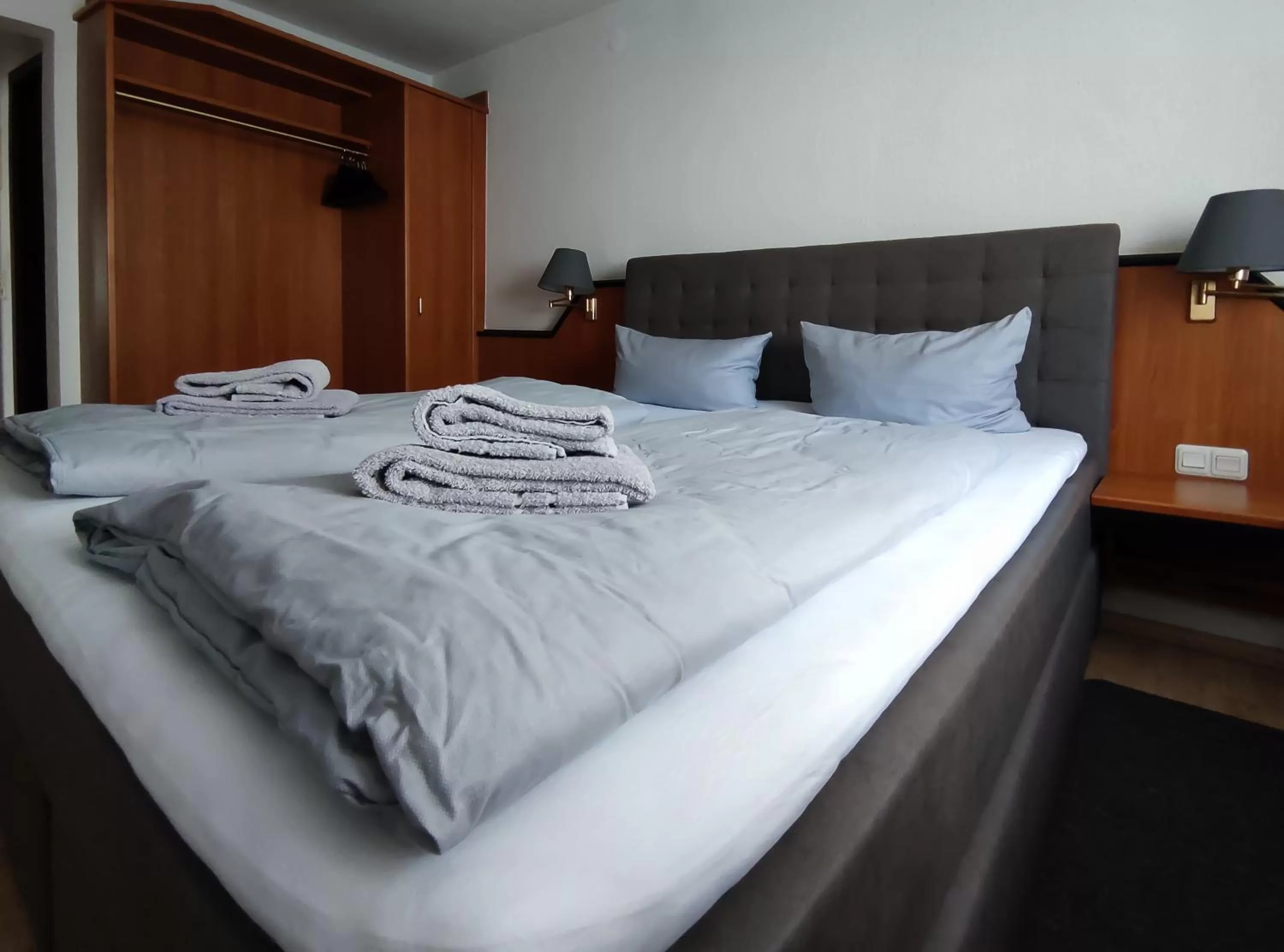 Bed in Zwehrener Hof