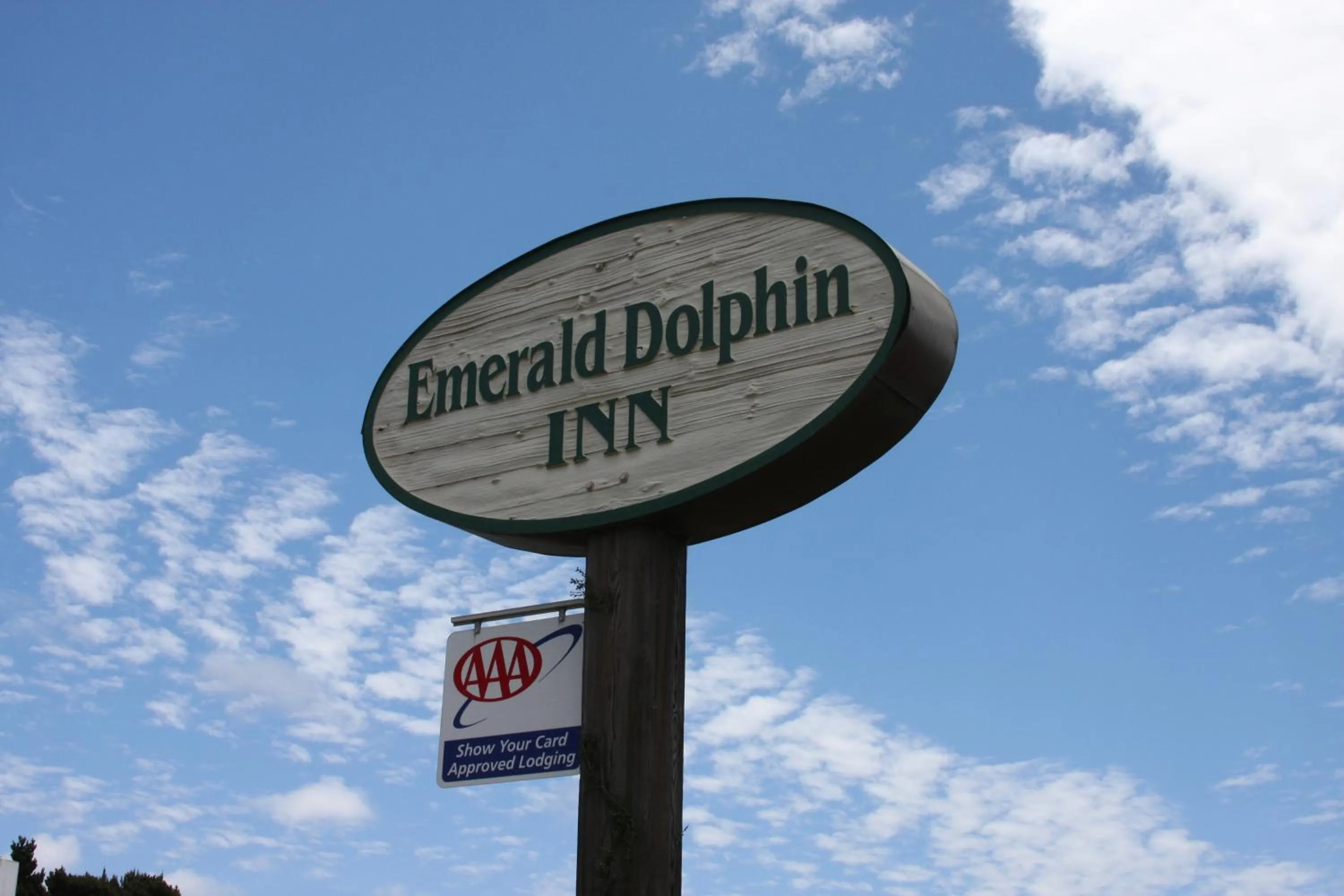 Logo/Certificate/Sign in Emerald Dolphin Inn & Mini Golf