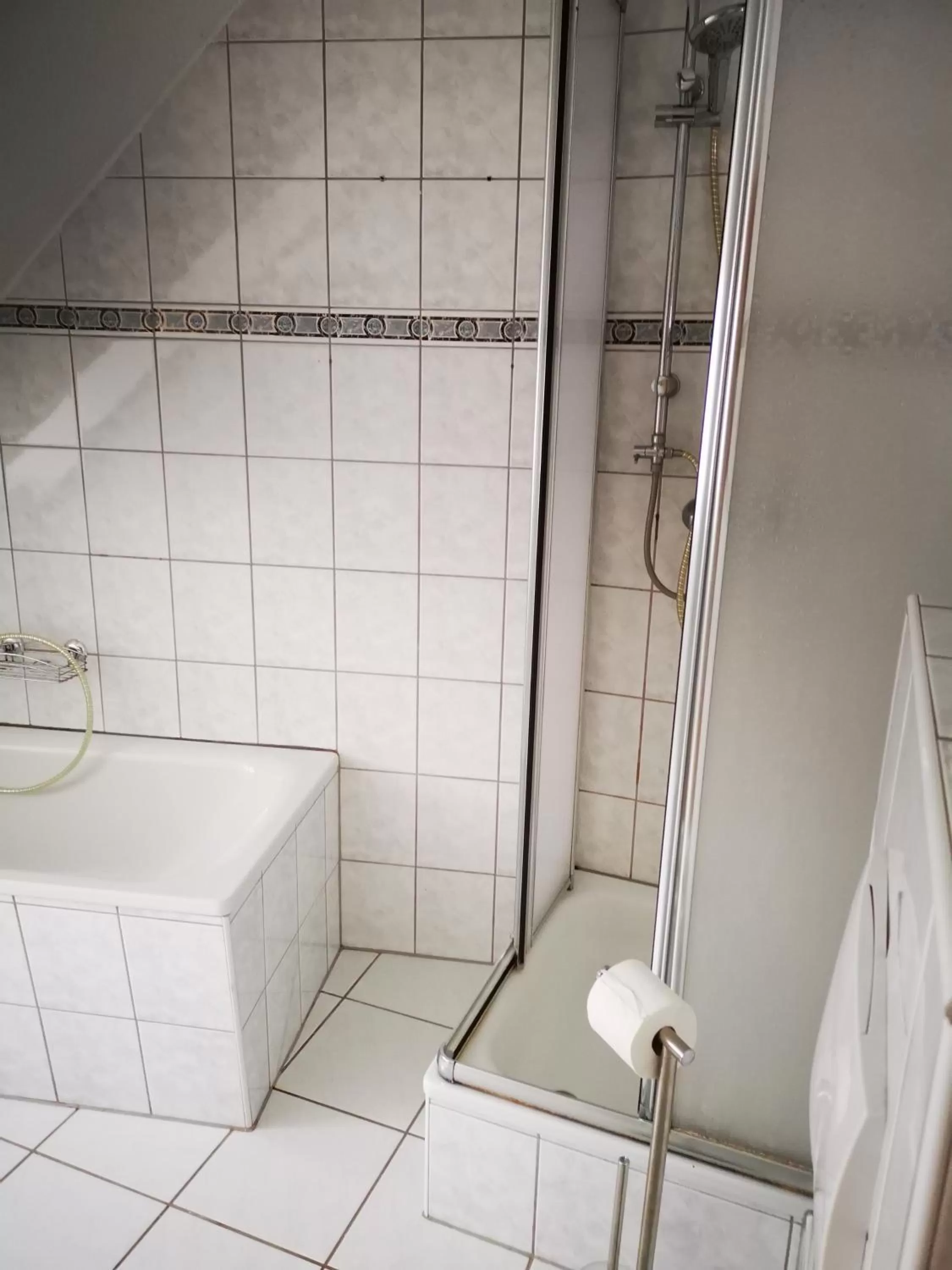 Bathroom in Pension Kuehnauer Hof