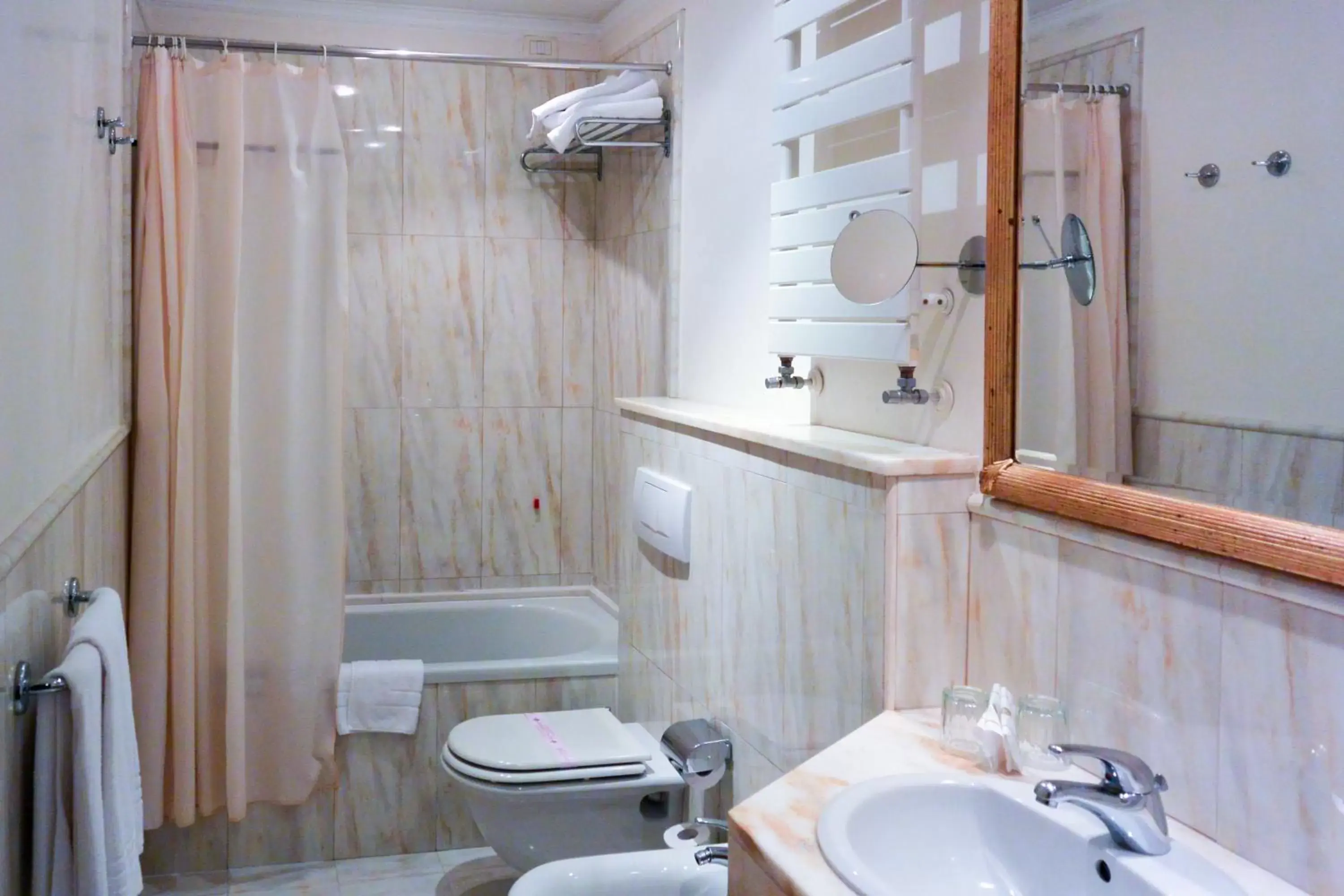 Standard Triple Room in Hotel Casa Verardo Residenza d'Epoca Standard Triple Room in Hotel Casa Verardo Residenza d'Epoca