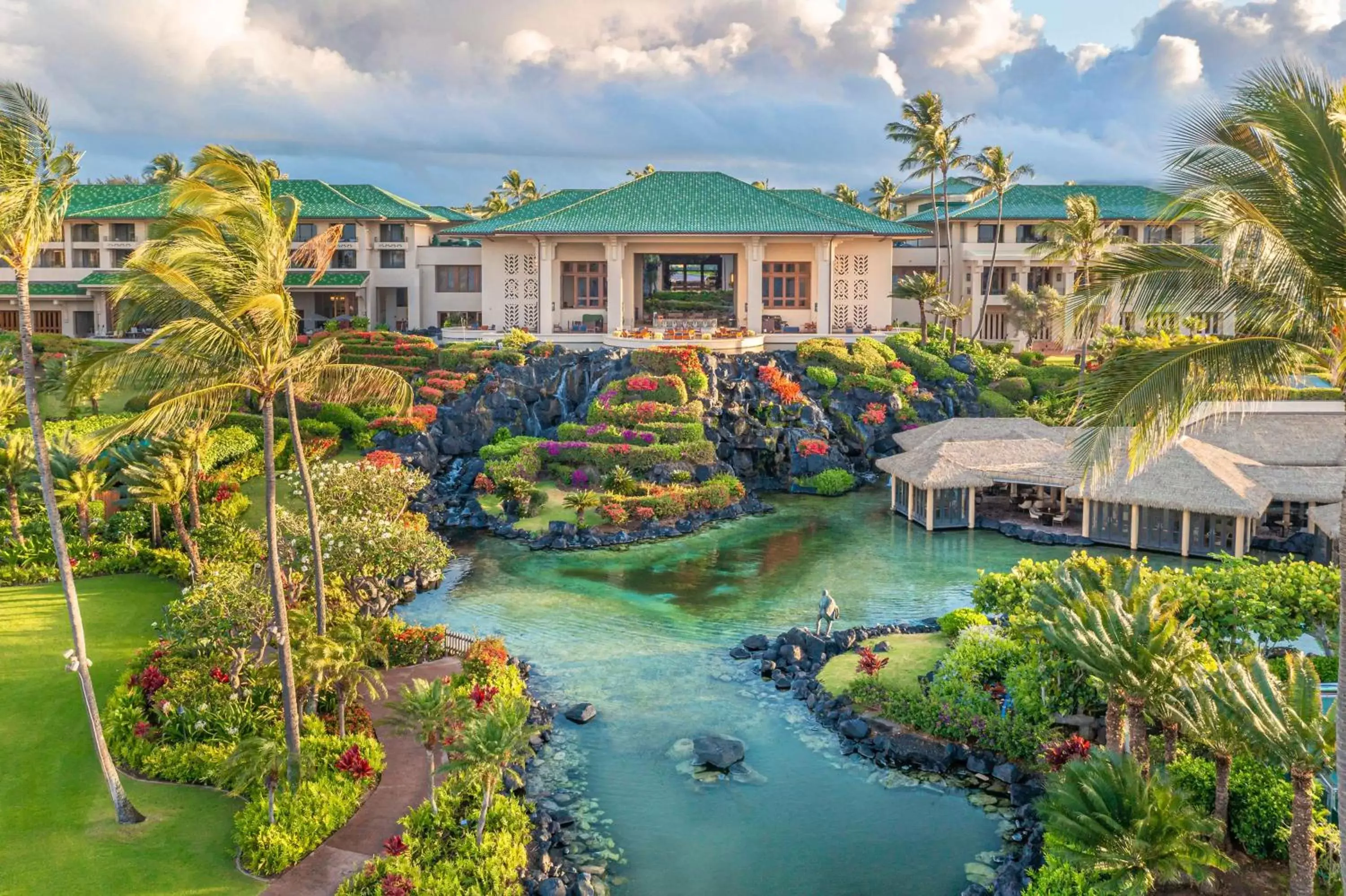 Property building in Grand Hyatt Kauai Resort & Spa