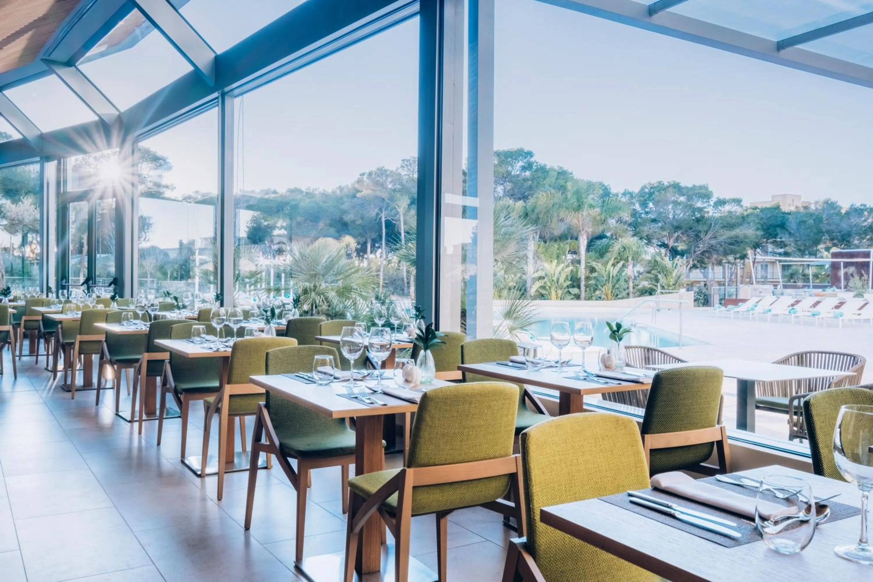 Restaurant/places to eat in Iberostar Selection Llaut Palma- Adults Only