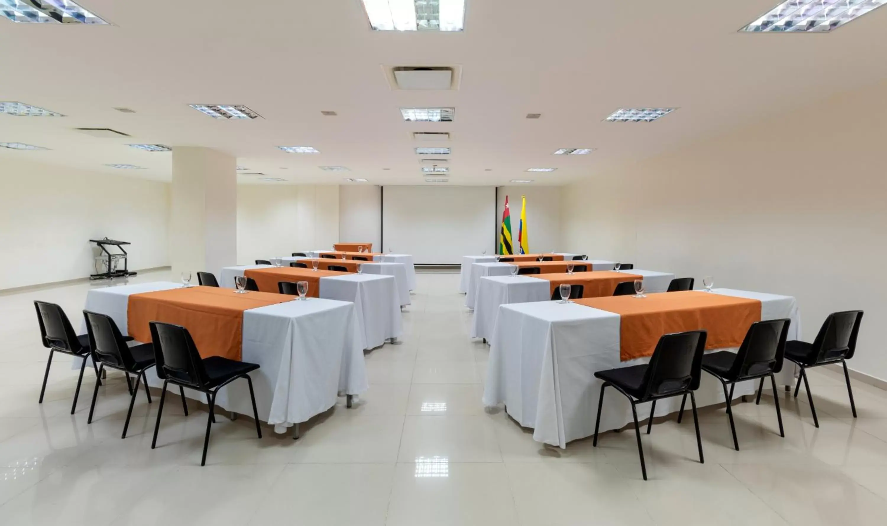 Meeting/conference room in Hotel Chicamocha