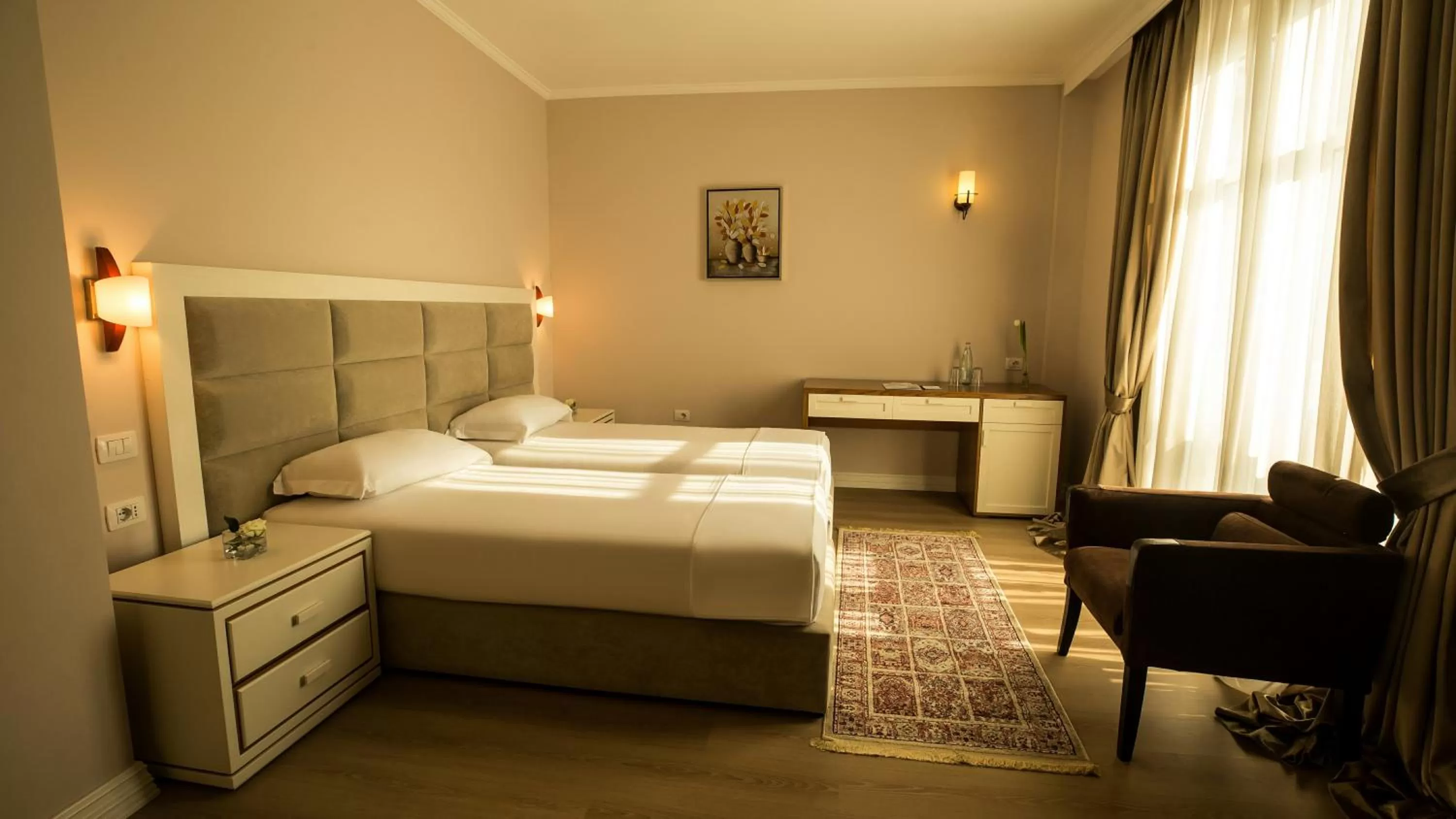 Bed in Royal Hill Hotel