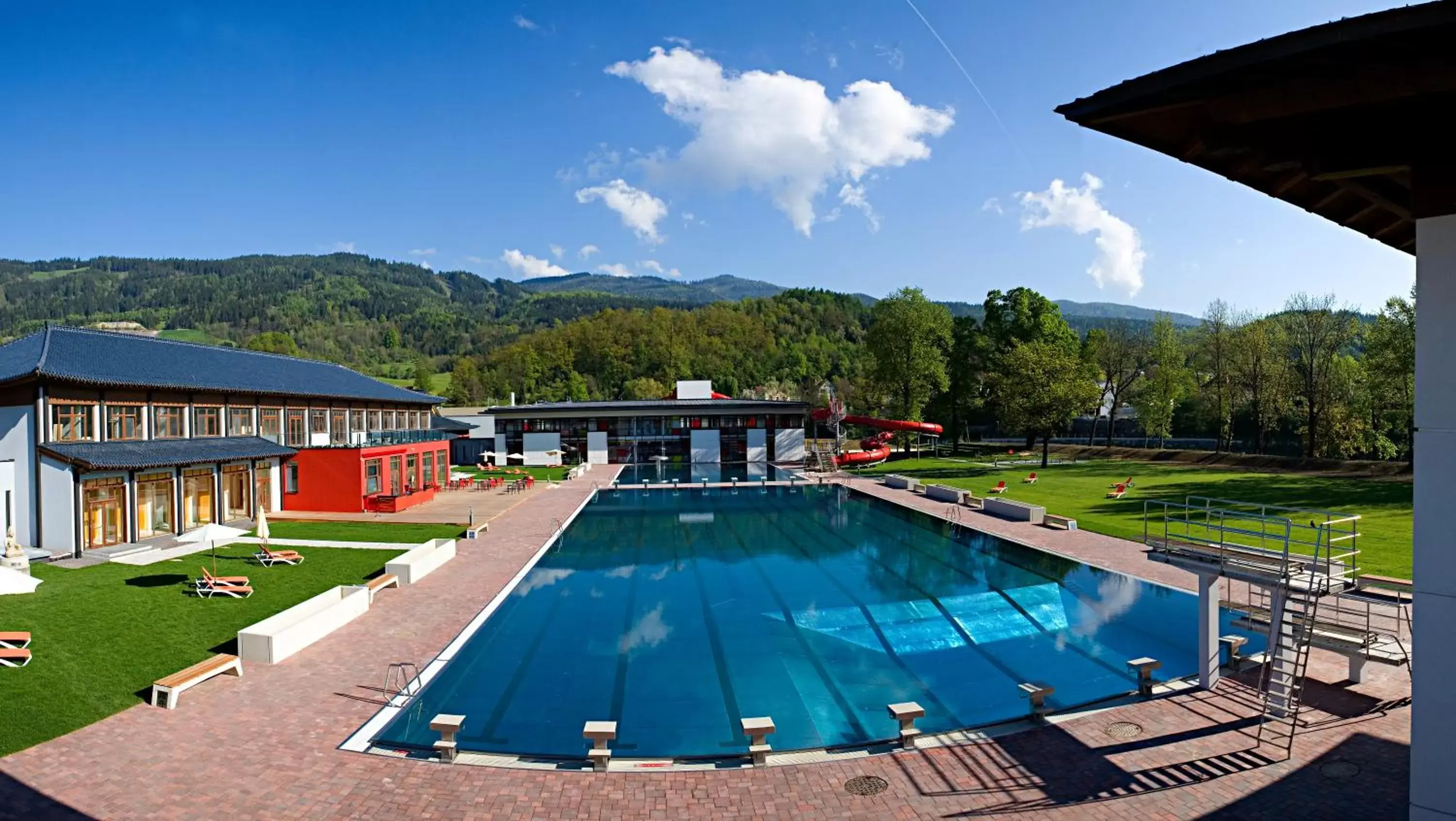 Swimming Pool in Asia Hotel & Spa Leoben