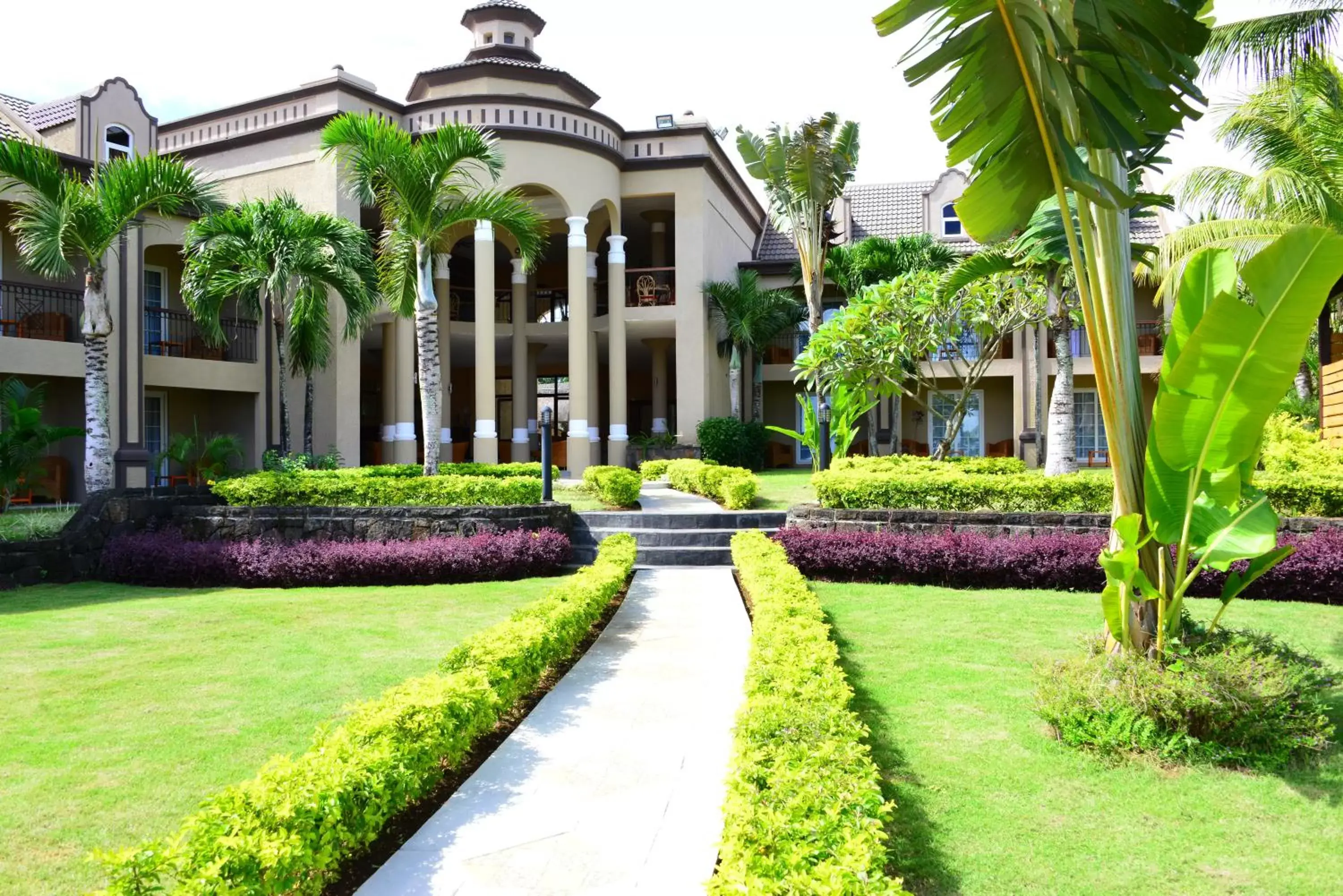 Property building, Garden in Sunset Reef Resort & Spa