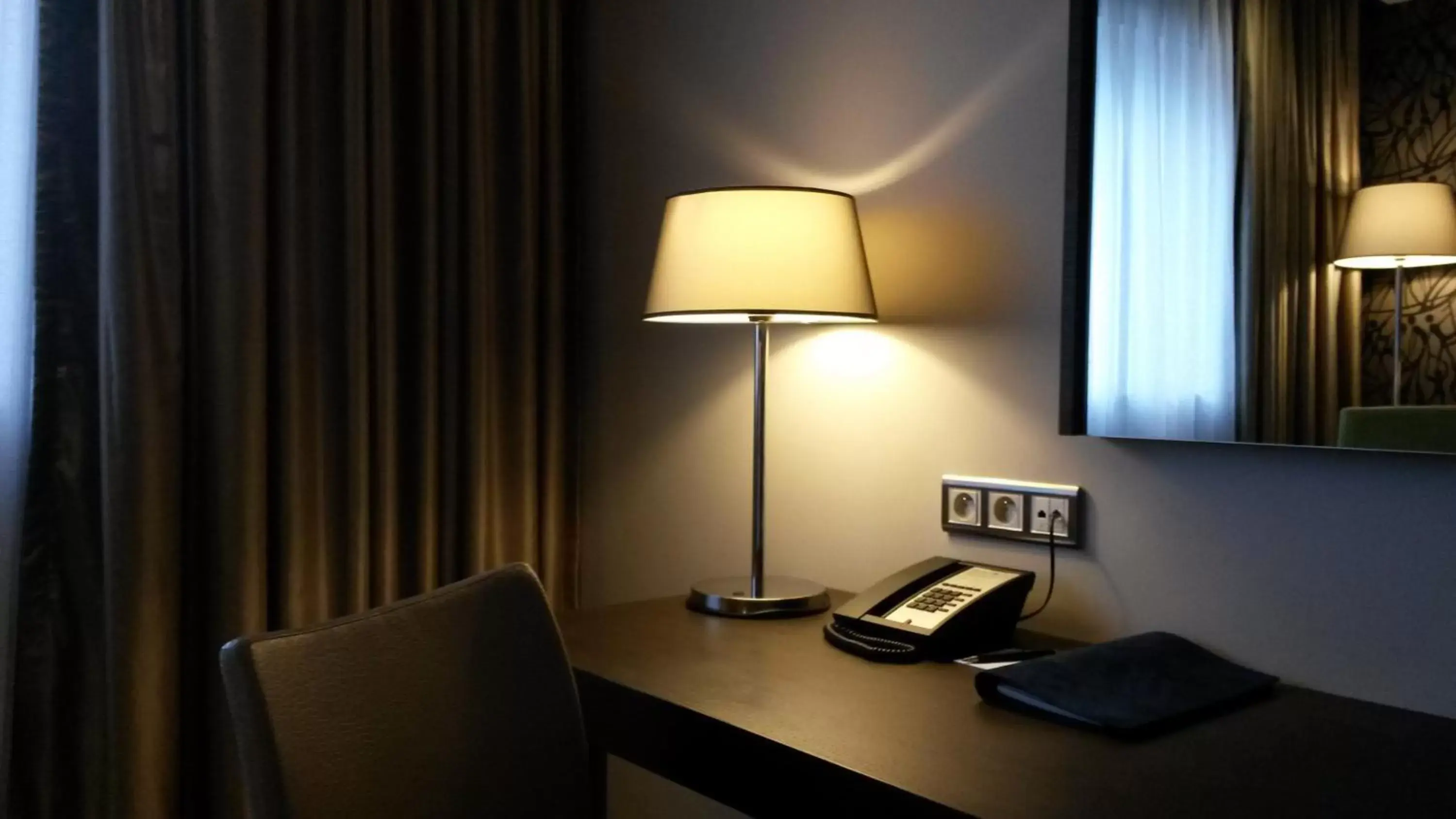 Seating Area in Radisson Blu Hotel, Abidjan Airport