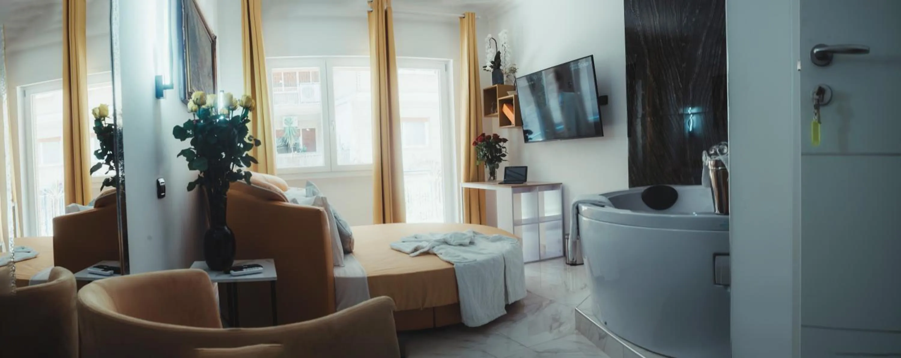 Photo of the whole room in Gregorio VII Luxury Suites San Damaso