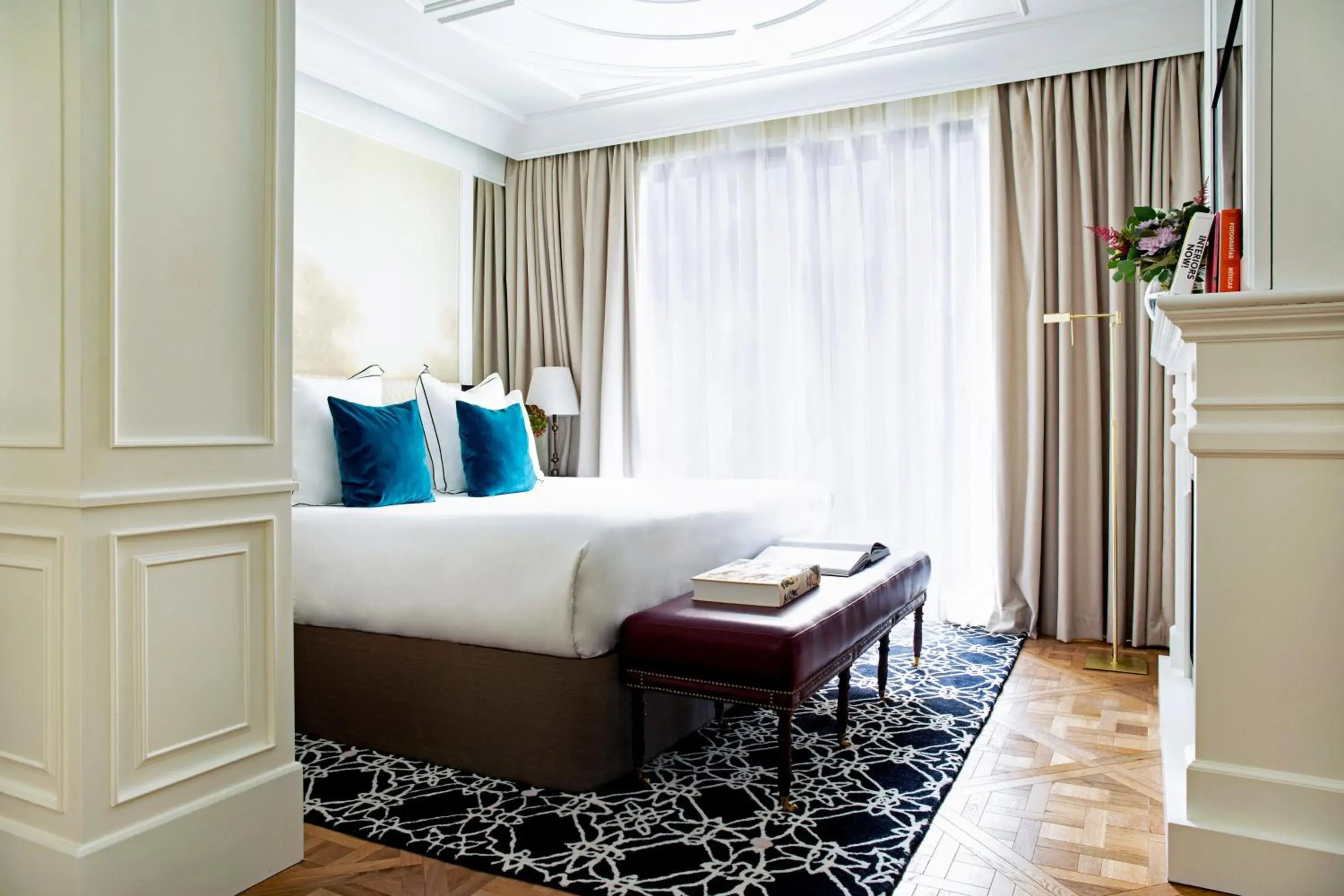 Bed, Seating Area in BLESS Hotel Madrid - The Leading Hotels of the World