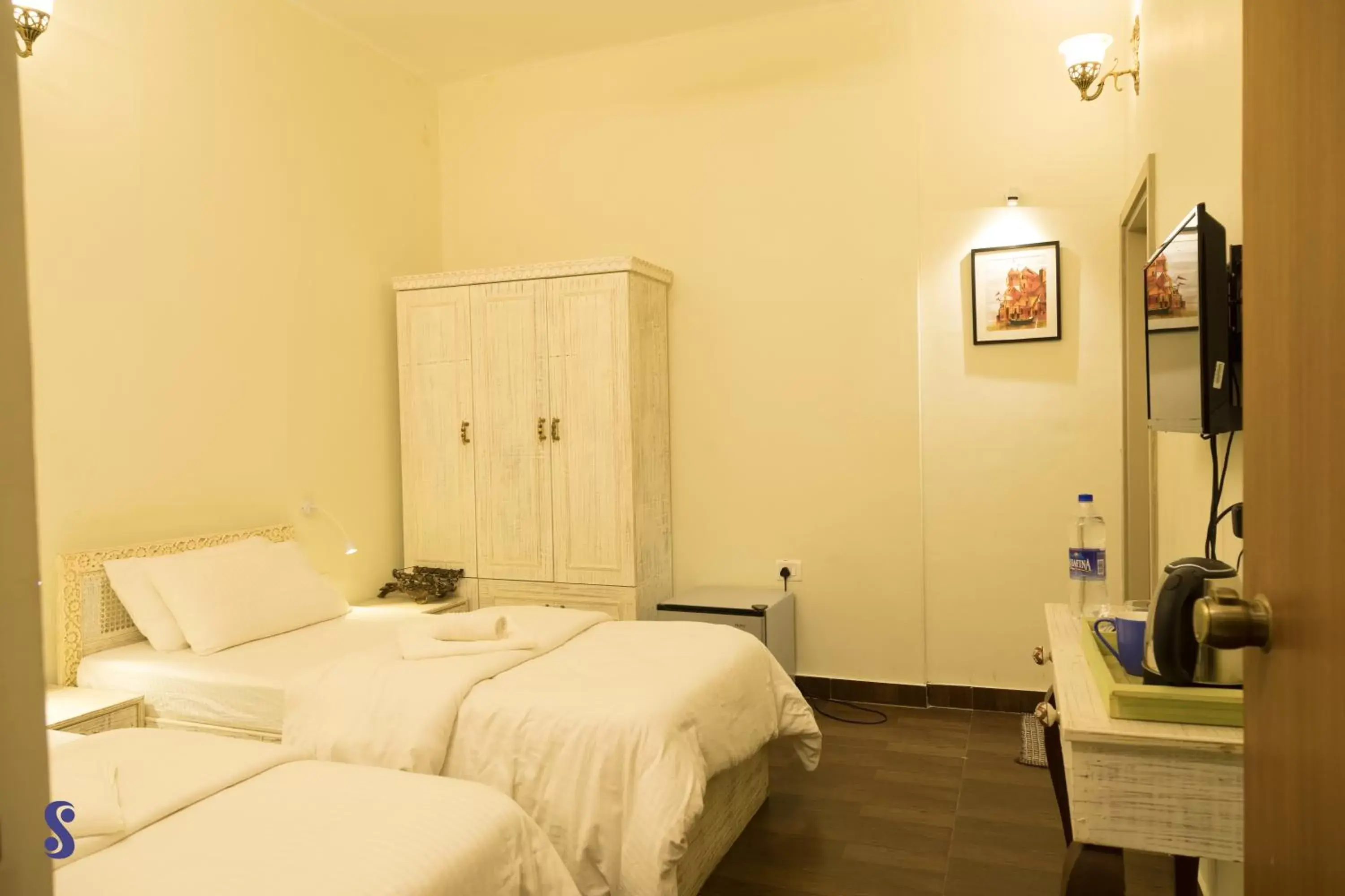 Deluxe Twin Room with Private Bathroom in Safarnama Varanasi - A Boutique B&B Deluxe Twin Room with Private Bathroom in Safarnama Varanasi - A Boutique B&B