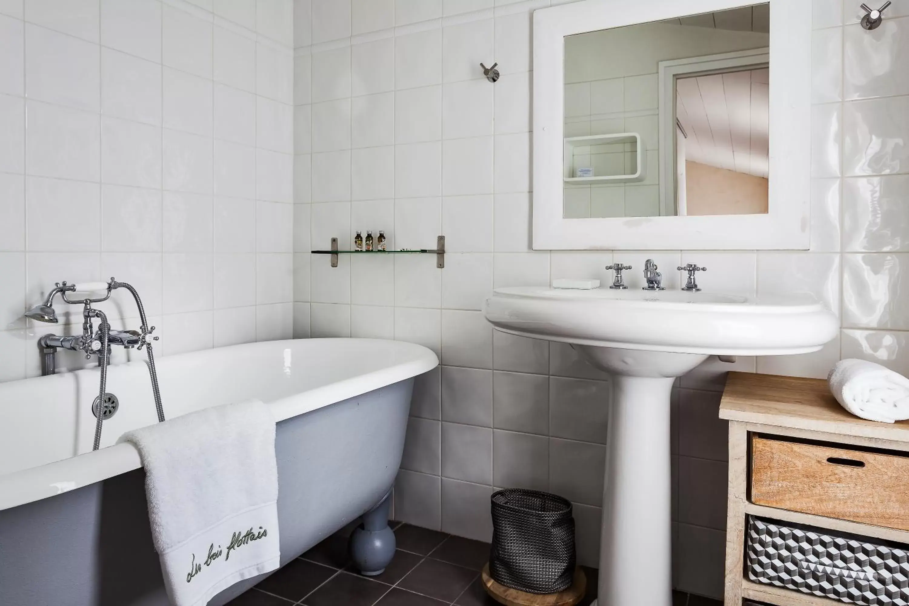 Bathroom in Hotel Les Bois Flottais