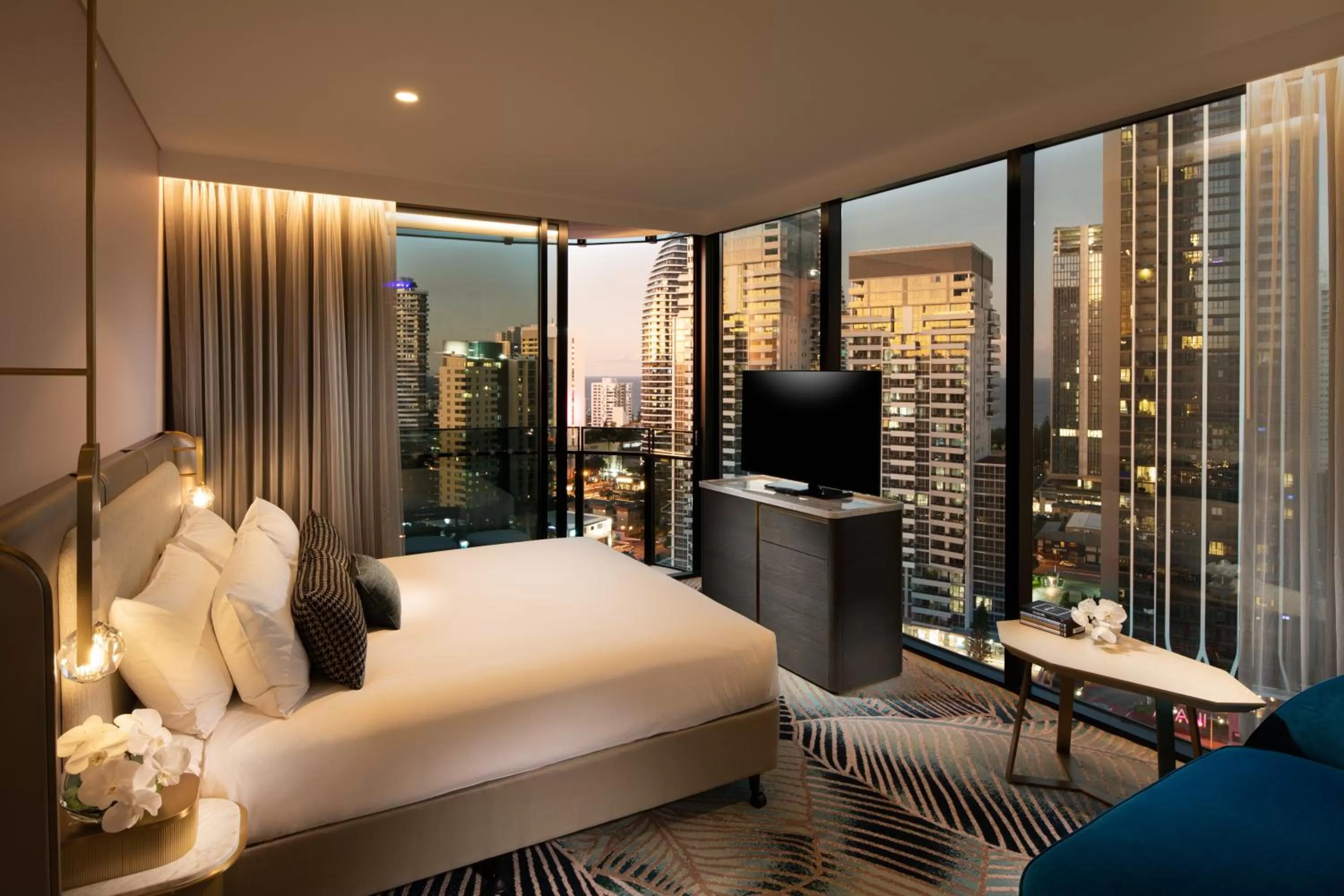 Photo of the whole room, Bed in Dorsett Gold Coast