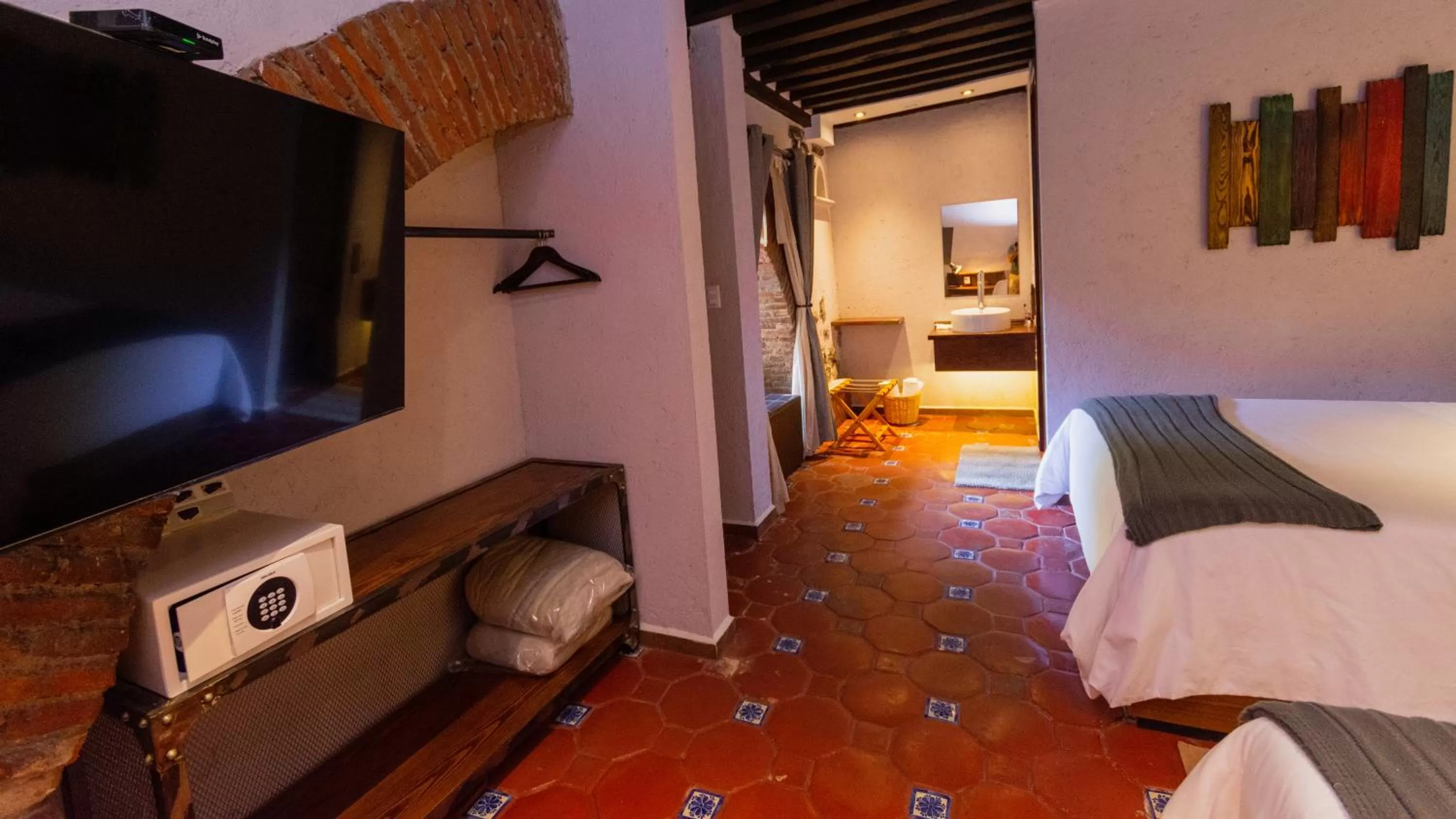 Photo of the whole room, Bed in Casa Eva Hotel Boutique & Spa