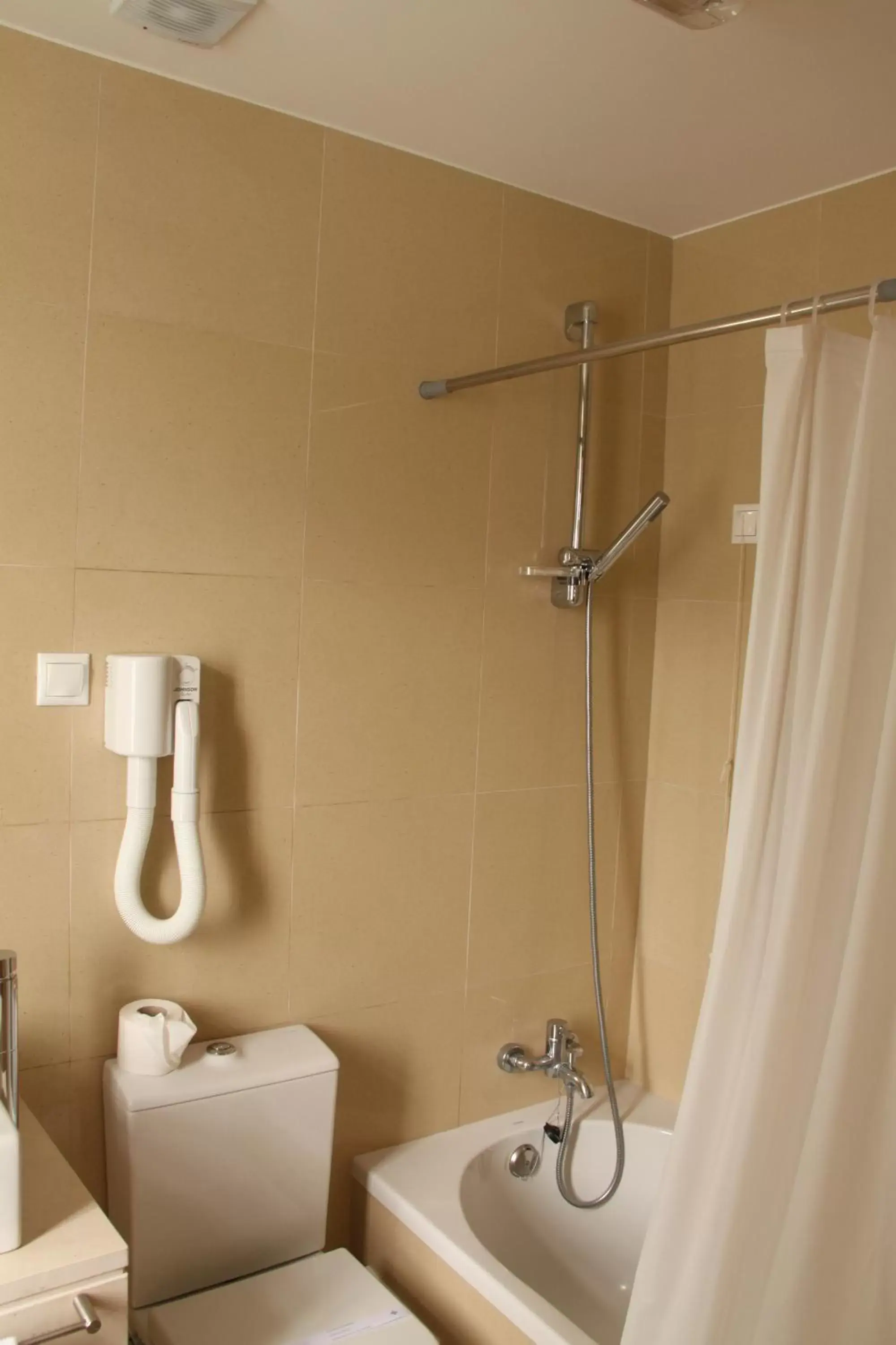 Bathroom in Hotel Zenite Bathroom in Hotel Zenite