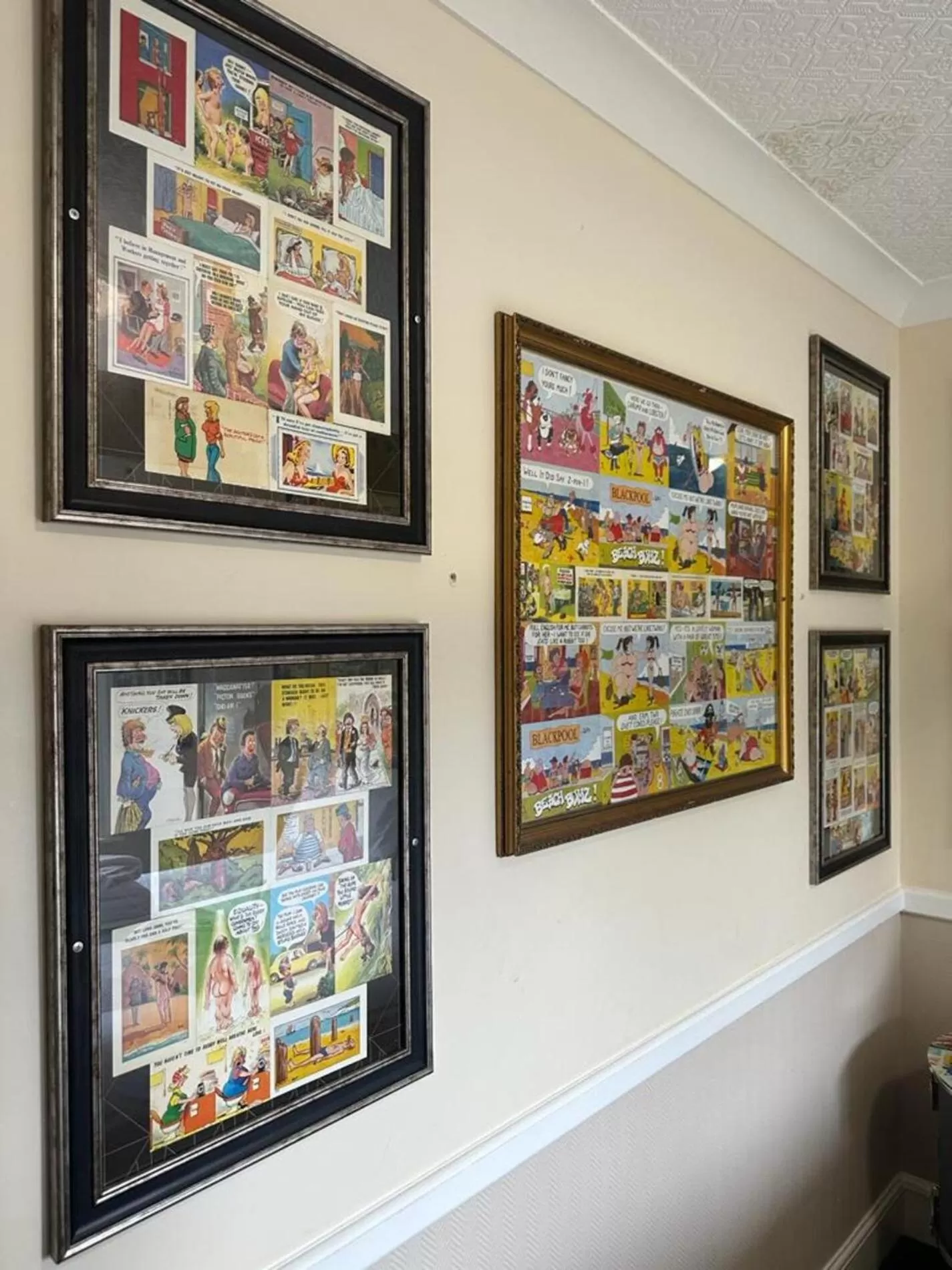 Decorative detail in Hatters Hotel