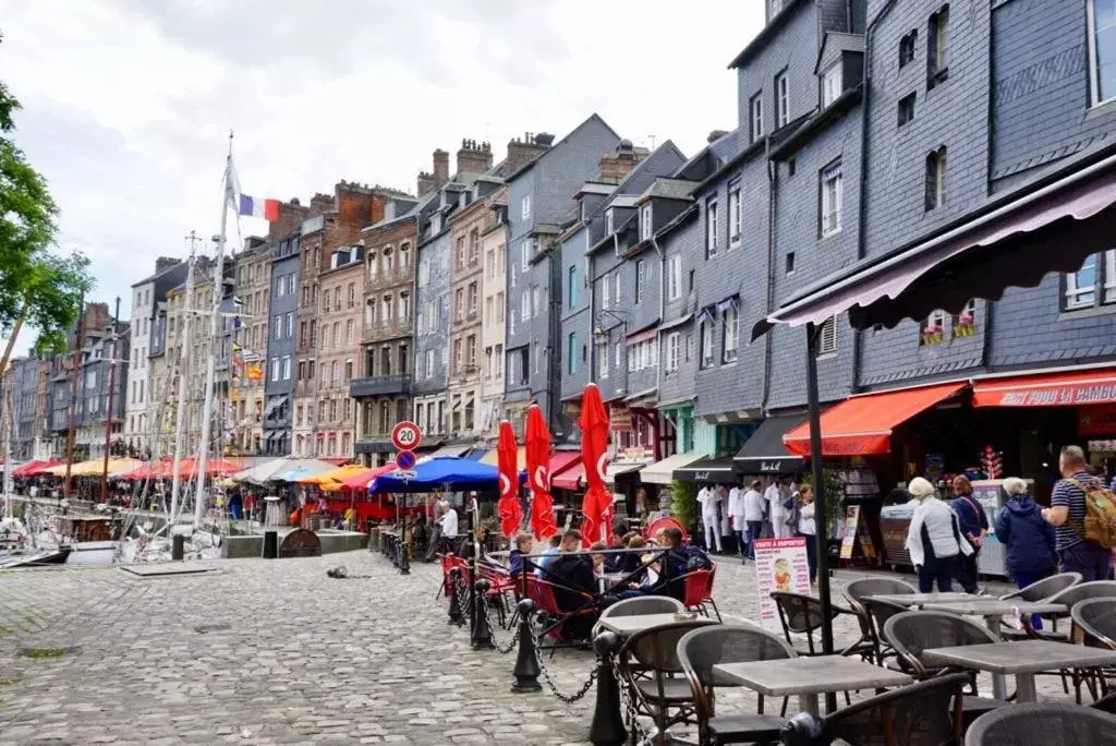 Nearby landmark in Le Bourg