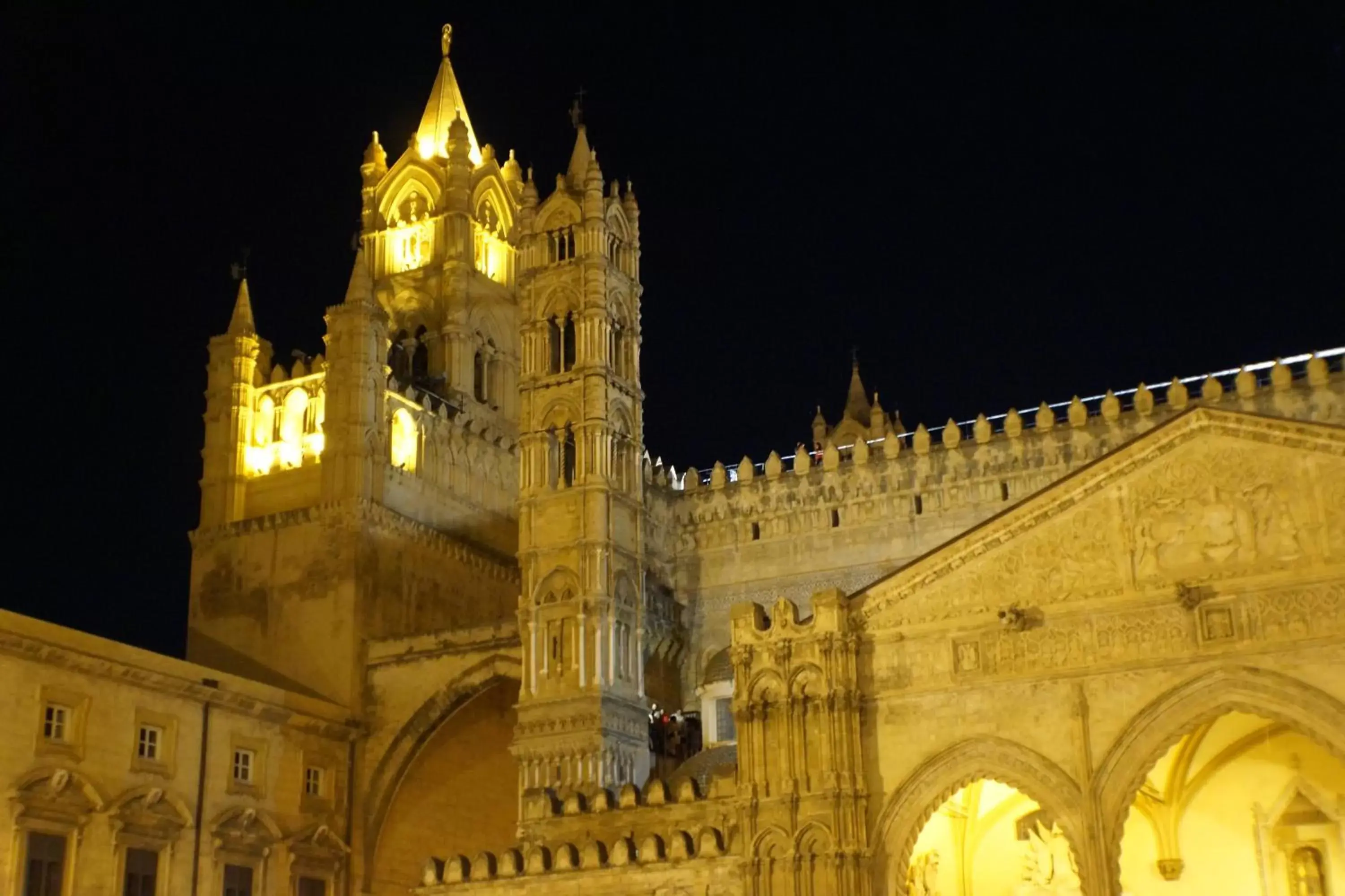 Nearby landmark in LeAlbe di Sicilia