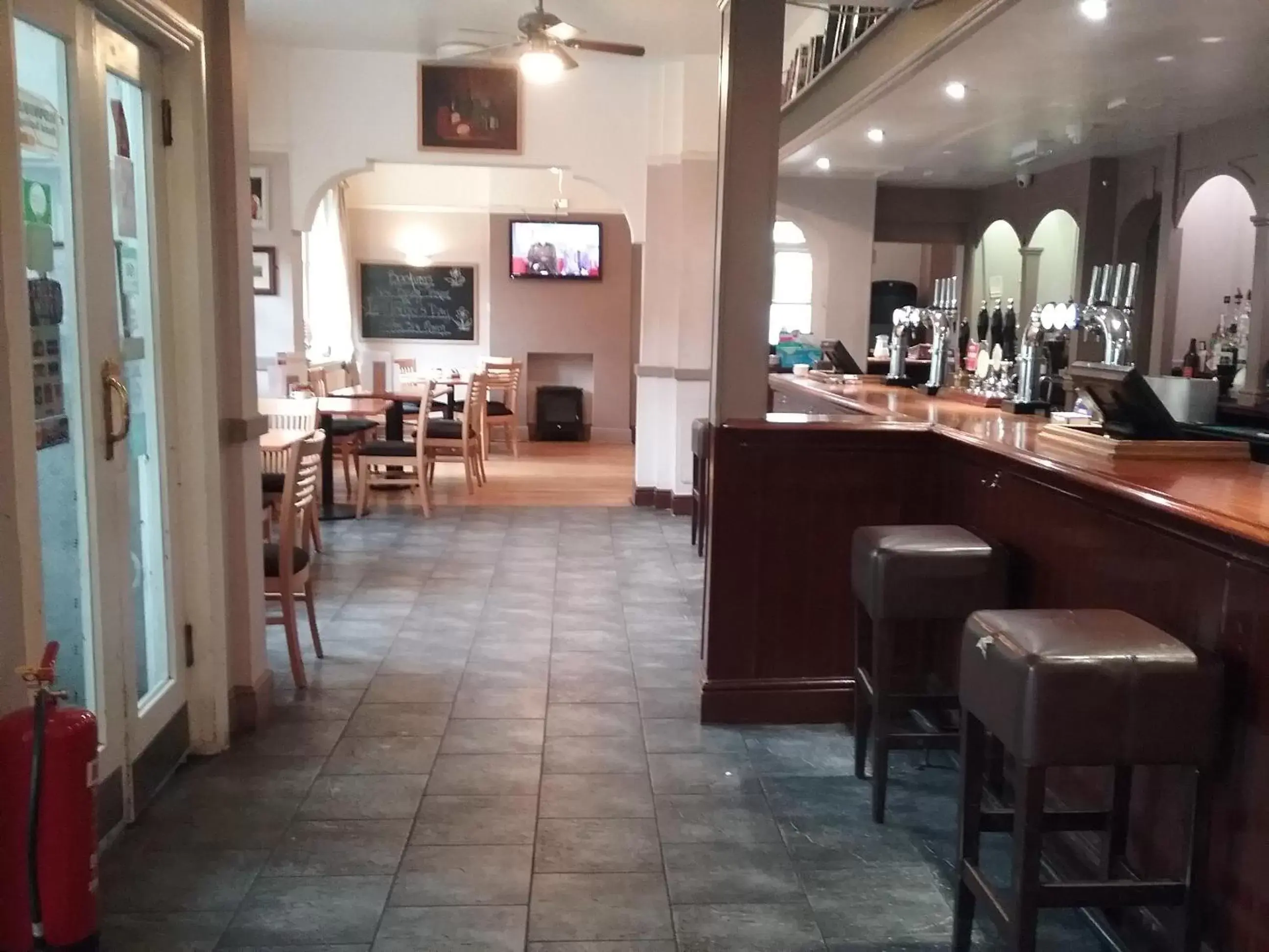 Lounge or bar, Restaurant/Places to Eat in The Prince Consort