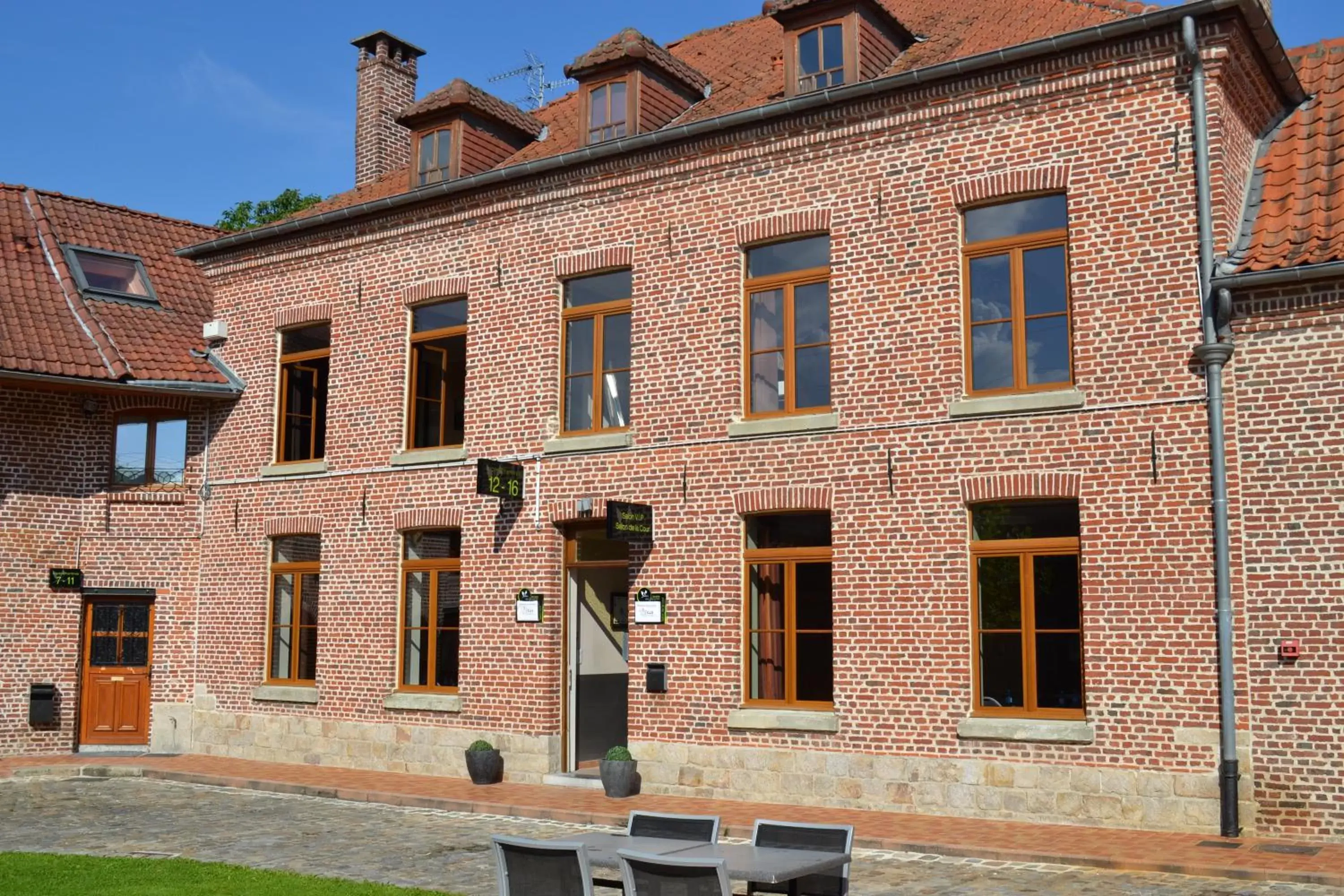 Facade/entrance, Property Building in Le Domaine des Cigognes