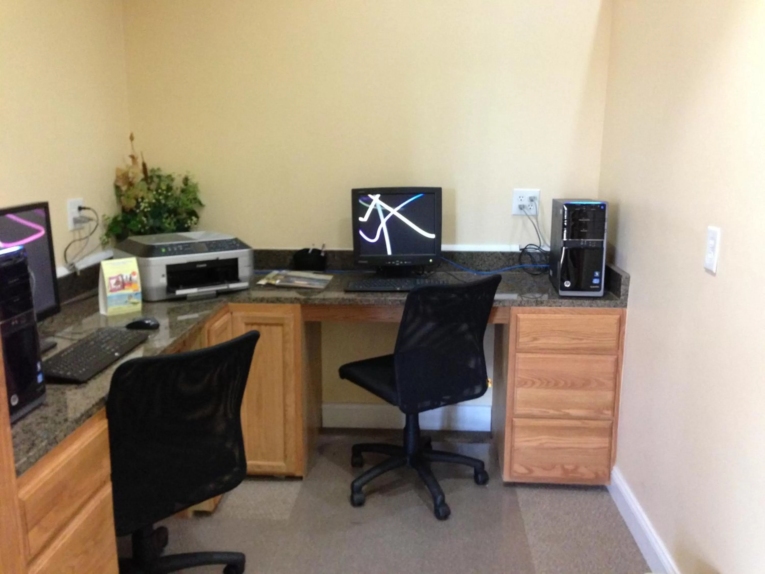 Business facilities in Ramada by Wyndham Wytheville