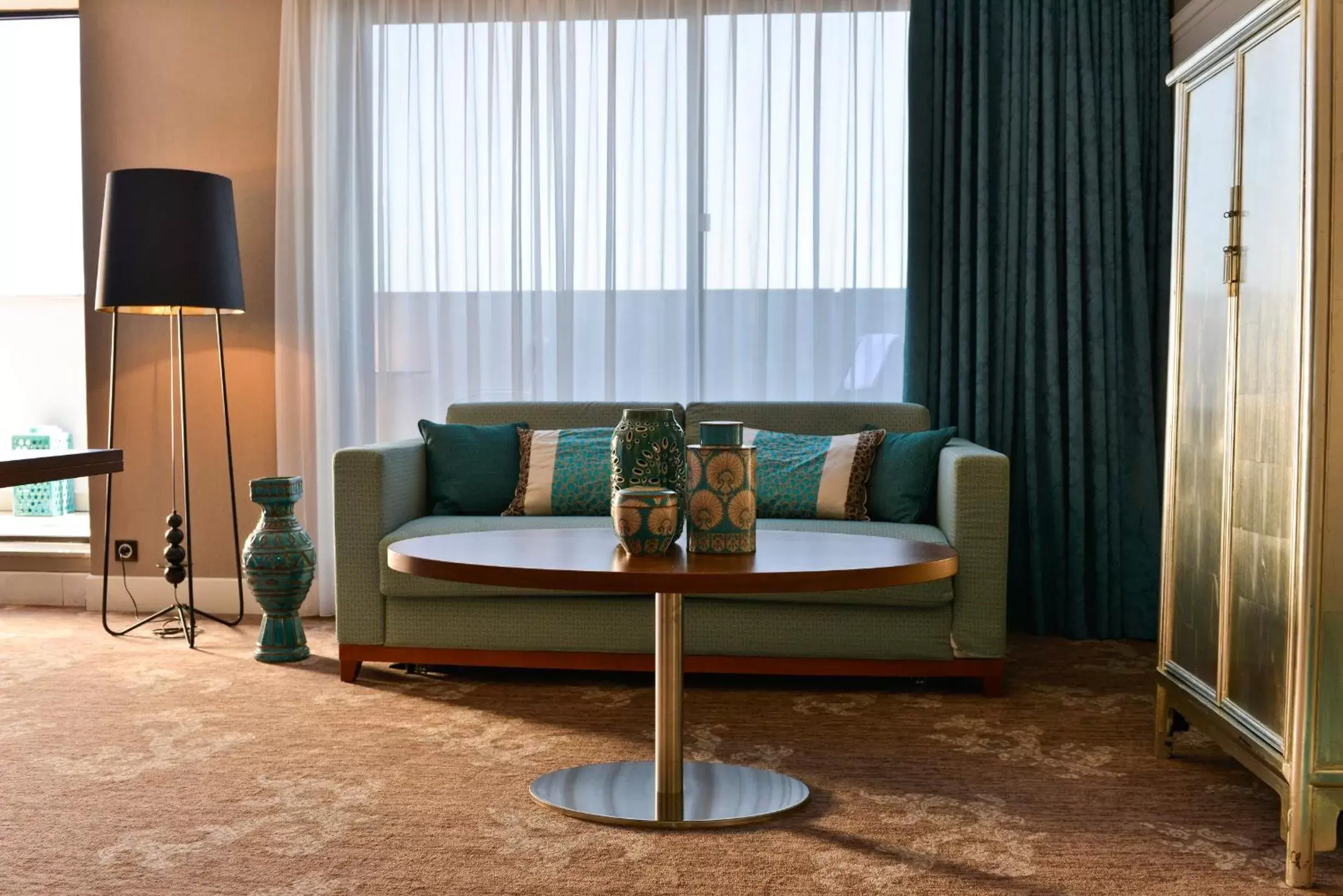 Living room in Holiday Inn Nice by IHG Living room in Holiday Inn Nice by IHG