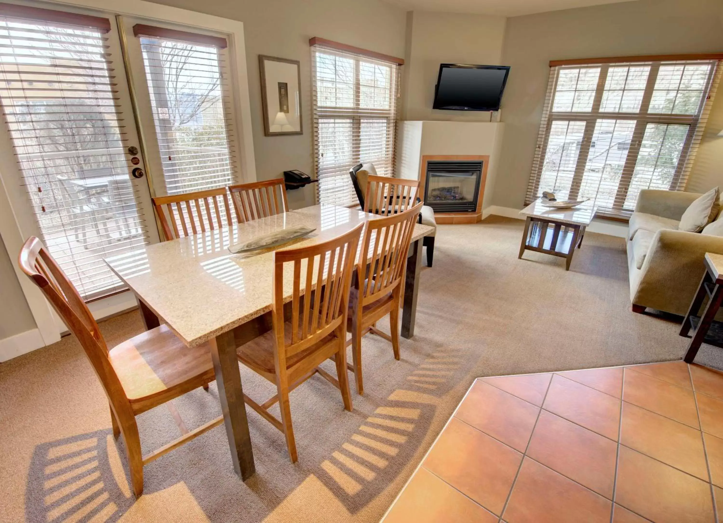 Photo of the whole room, Dining Area in Spirit Ridge, in The Unbound Collection by Hyatt