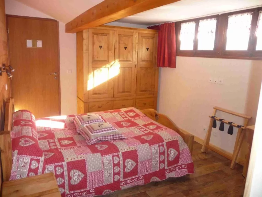 Bed in Hôtel Arolla