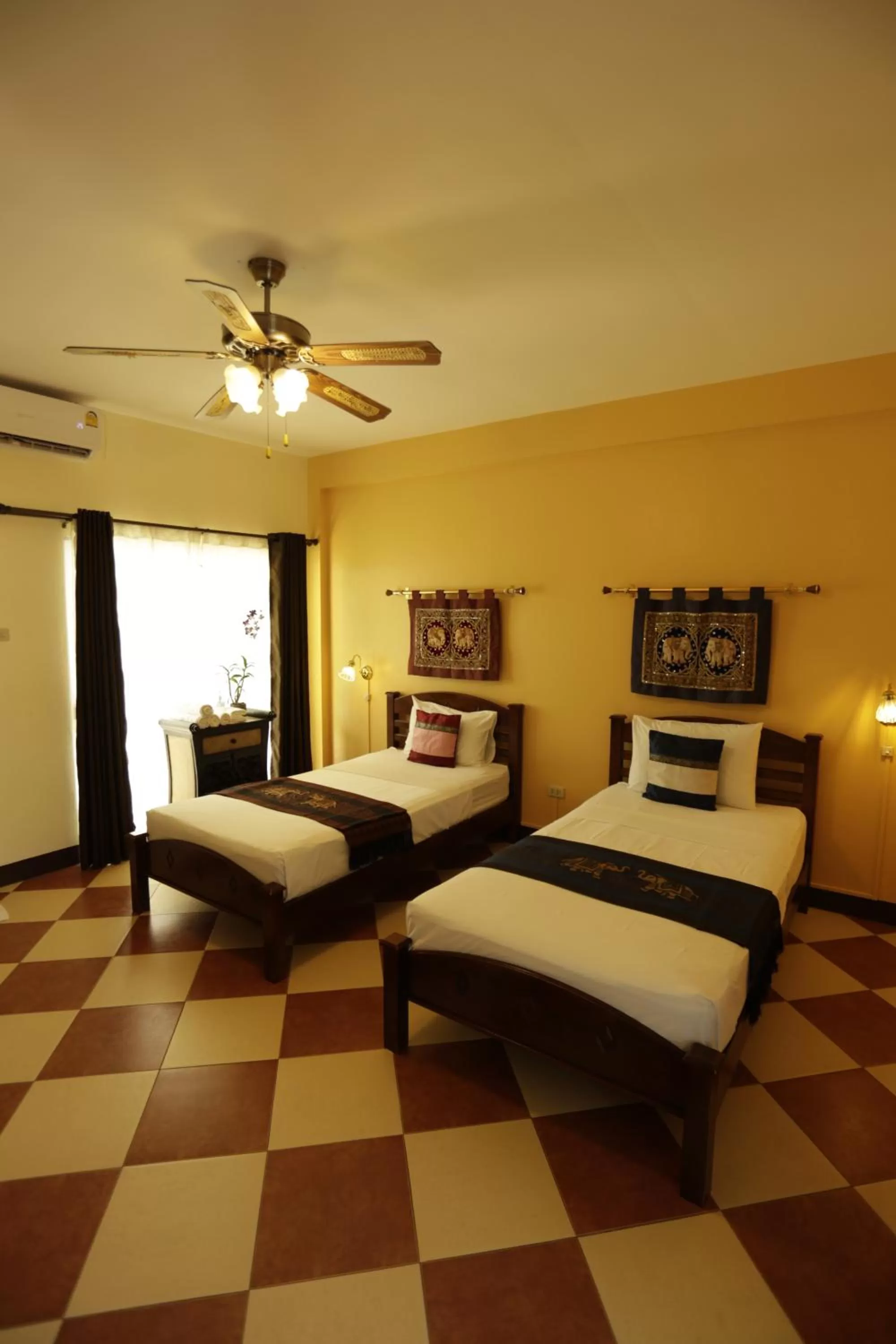 Bed in Liam's Guesthouse Adults Only