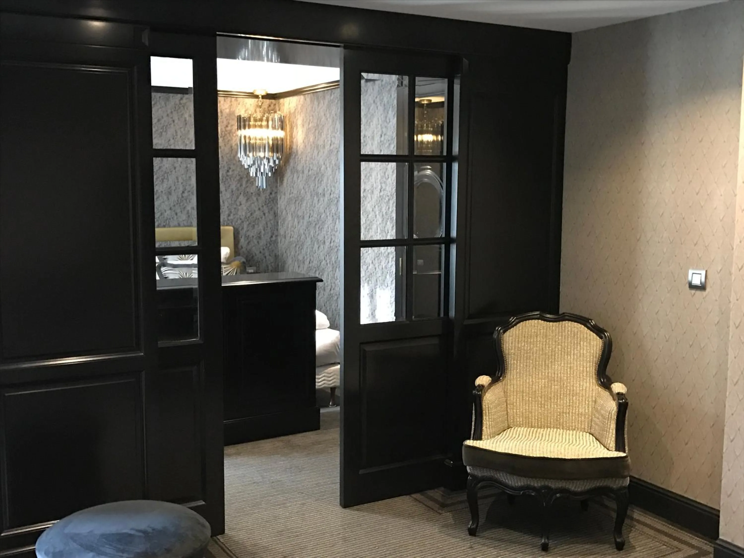 Photo of the whole room in Hôtel George Washington