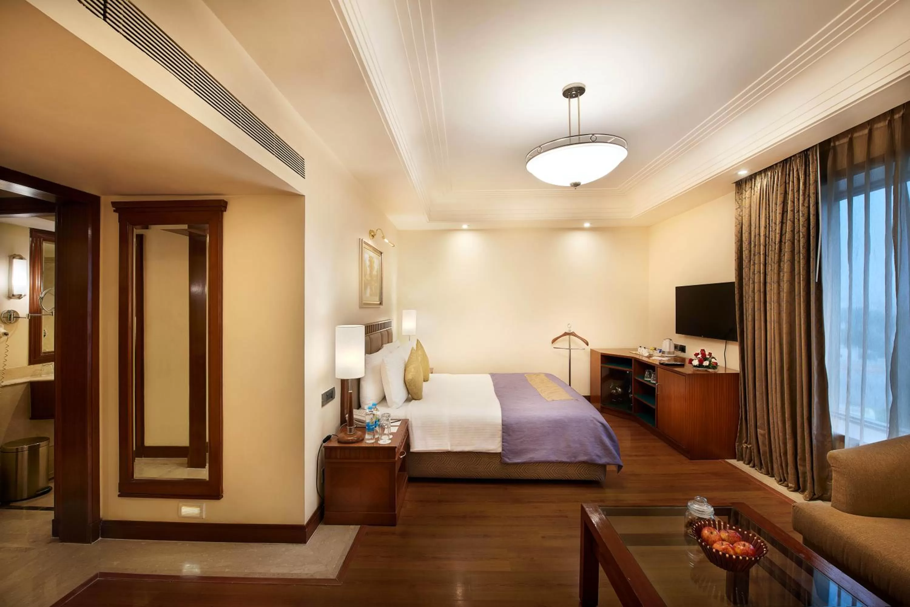 Bedroom, Bed in The Accord Metropolitan