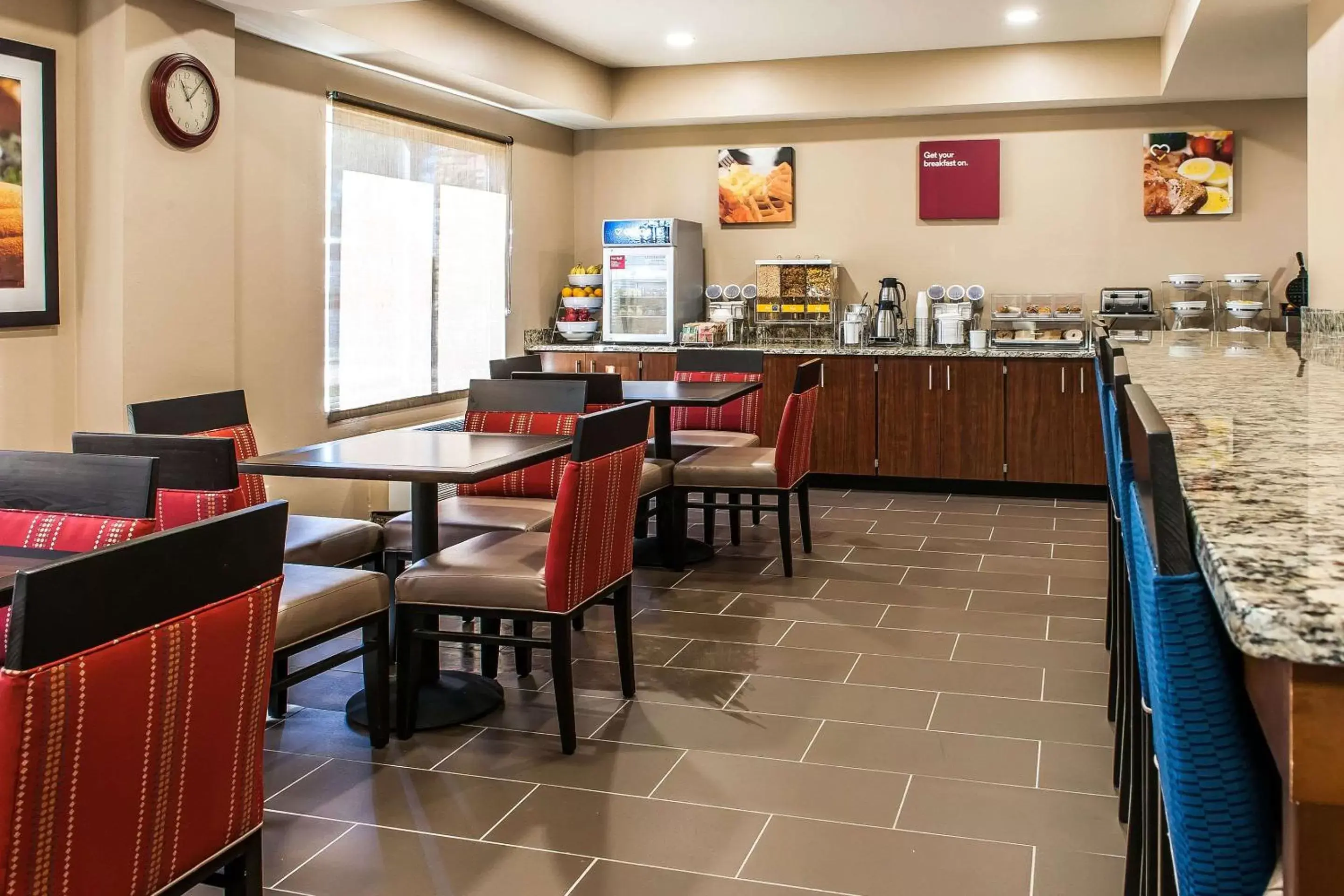 Restaurant/Places to Eat in Comfort Inn & Suites Mount Sterling