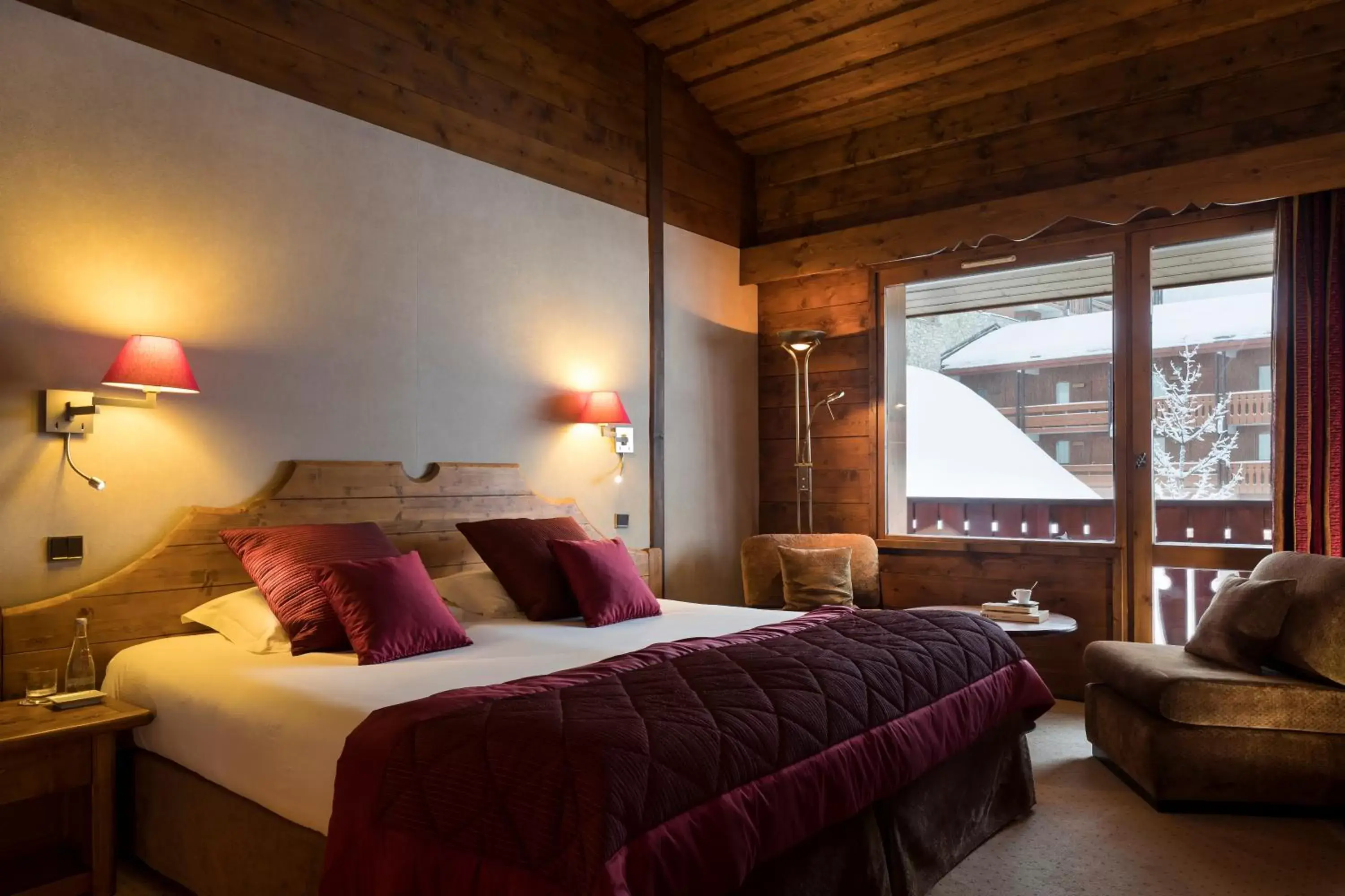 Photo of the whole room, Bed in Hotel Mont Vallon