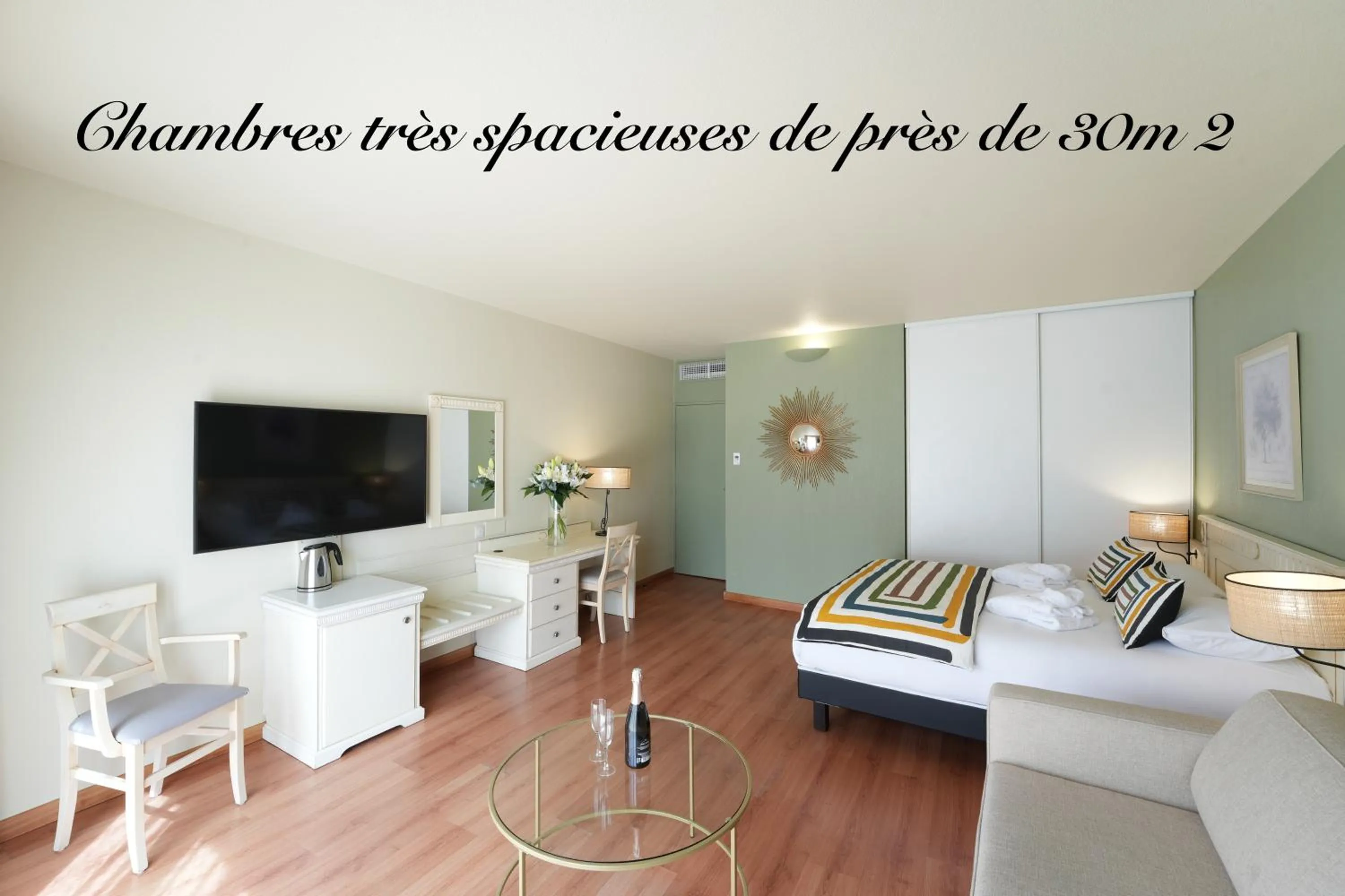 Living room in Hôtel Mount Venturi - Aix-En-Provence Sainte-Victoire - Bar & Restaurant & Padel