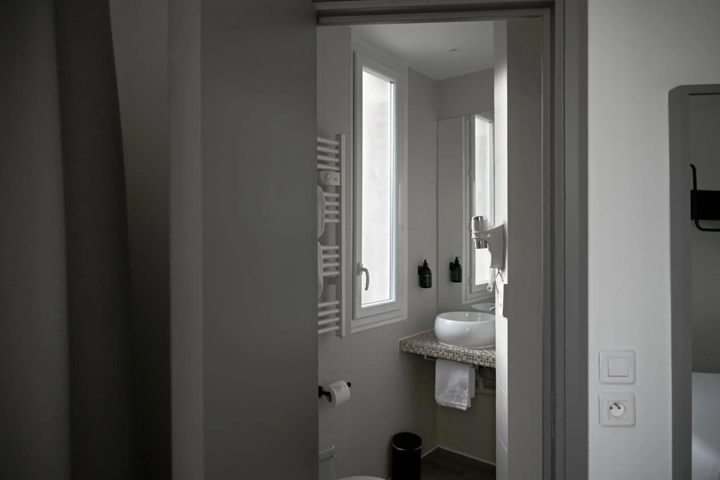 Toilet, Bathroom in Hotel Korner Eiffel